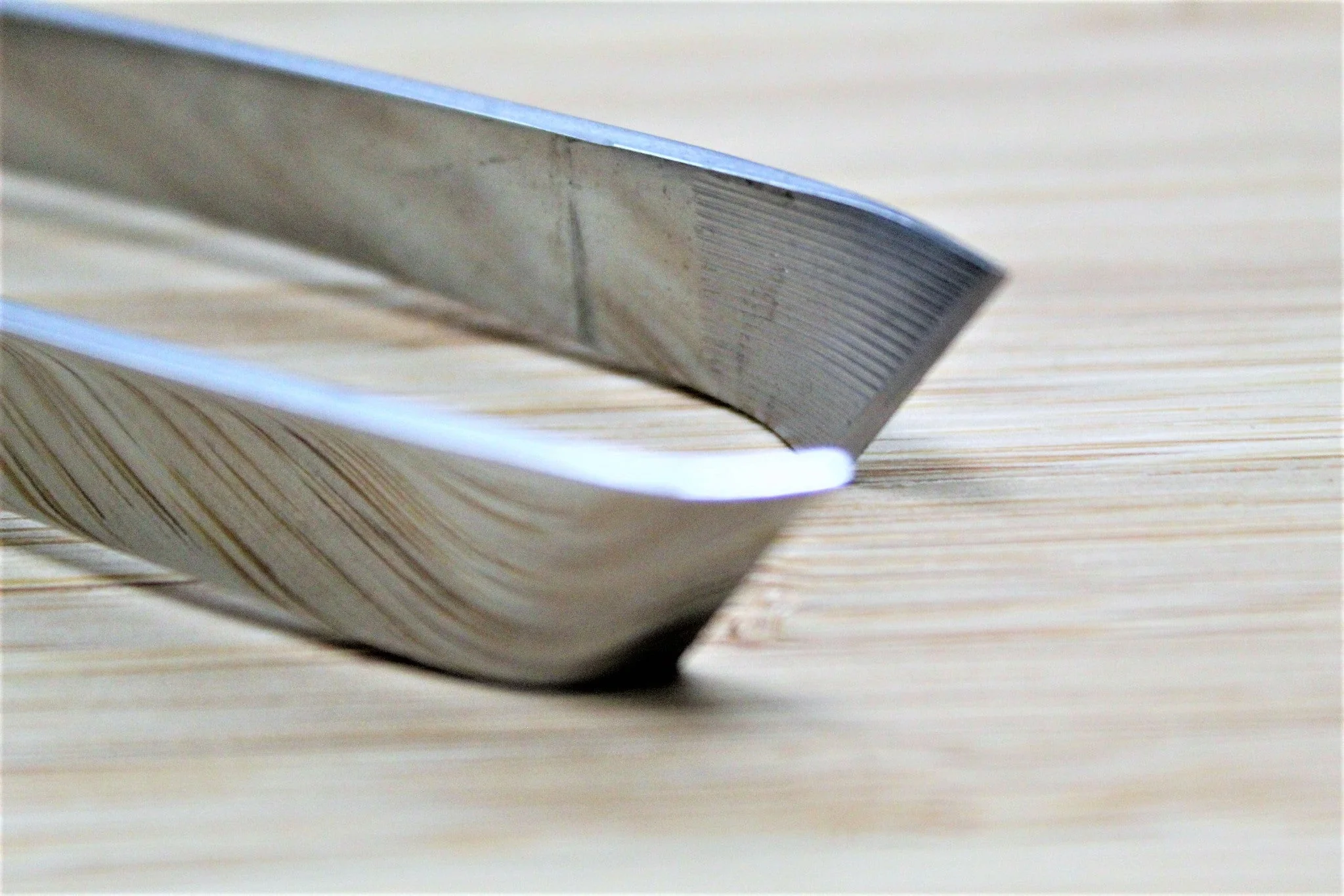 Honenuki Fish Bone Tweezer Slanted Style - Image 4