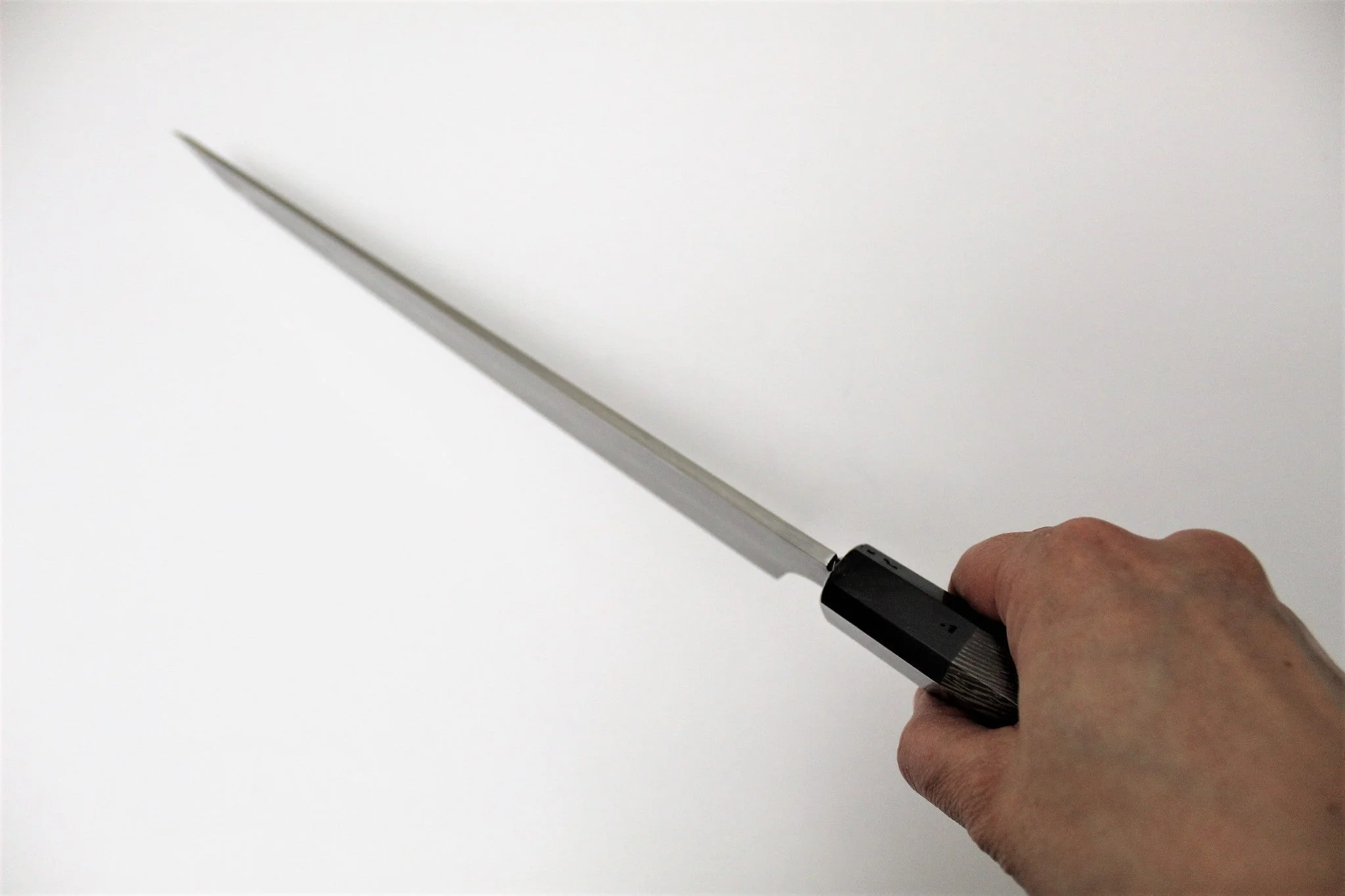 Sakai Takayuki Honyaki Shoryu Genbu Sakimaru Yanagiba Slicer with Saya 300mm (11.8") VG-10 Slicer - Image 7