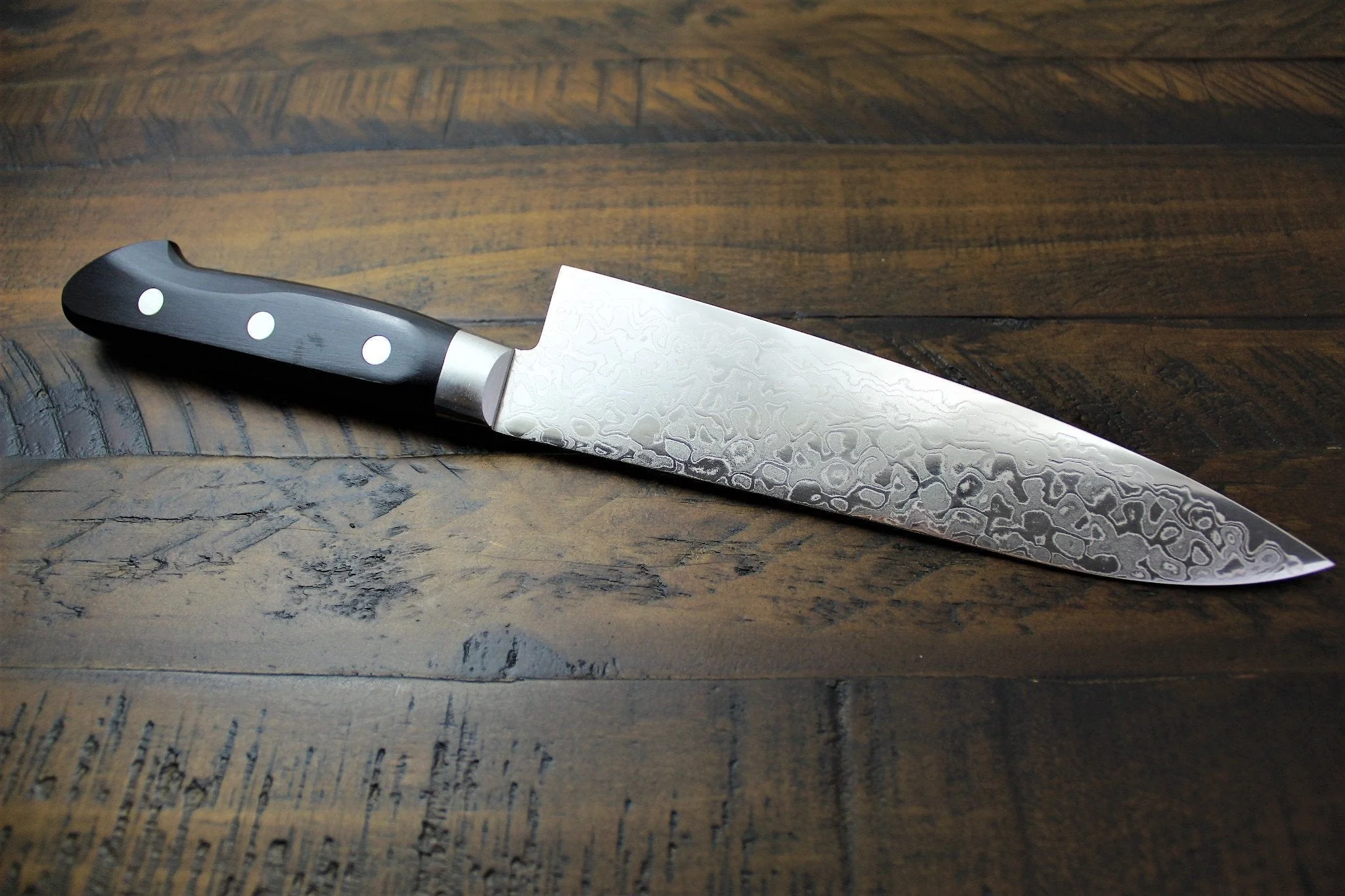 Sakai Takayuki 45-Layer Mirror Finish Damascus 180mm (7.1") / 210mm (8.3") Gyuto (AUS-10 Steel) - Image 5