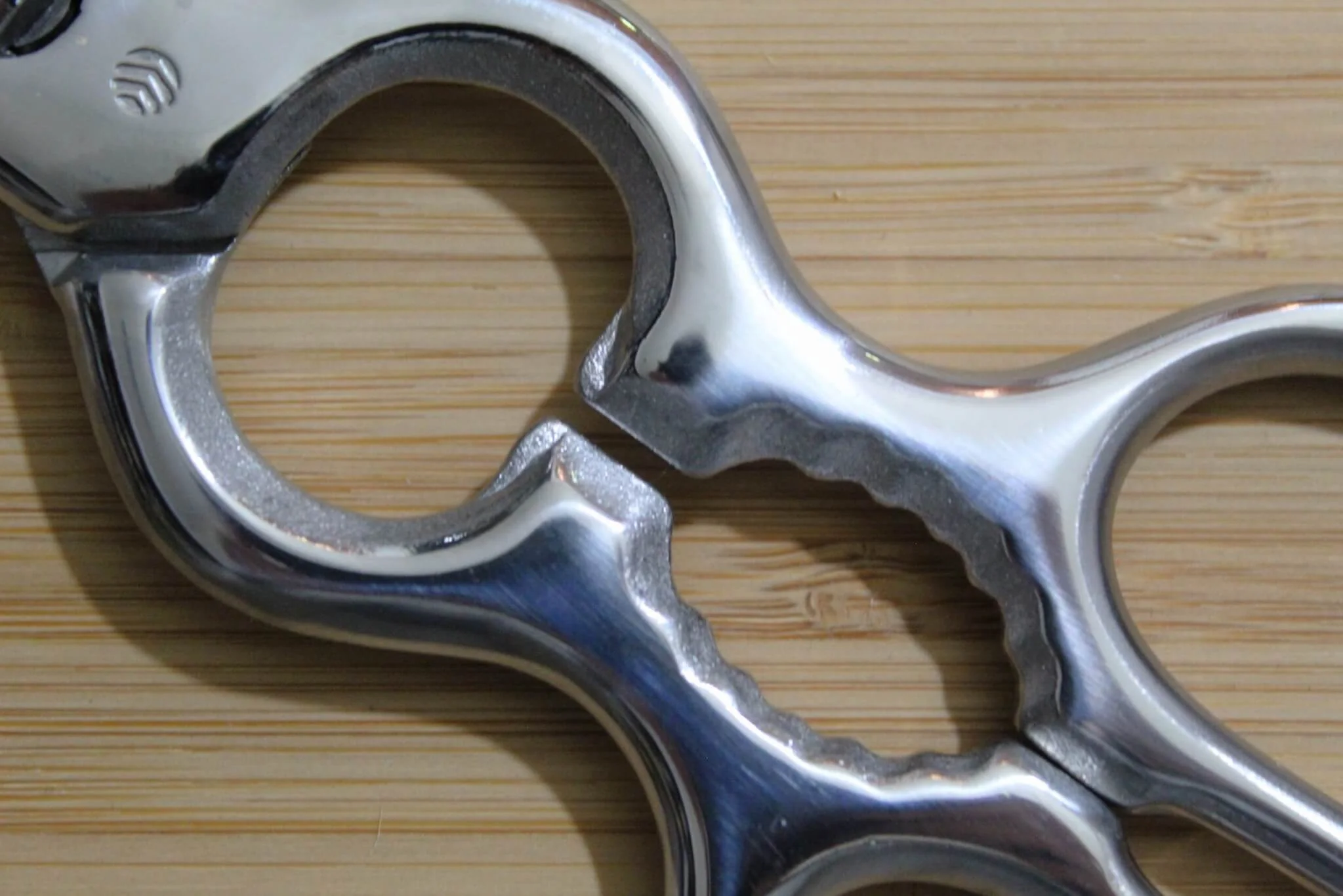 Forged Kitchen Scissors with Paulownia Box - Image 5