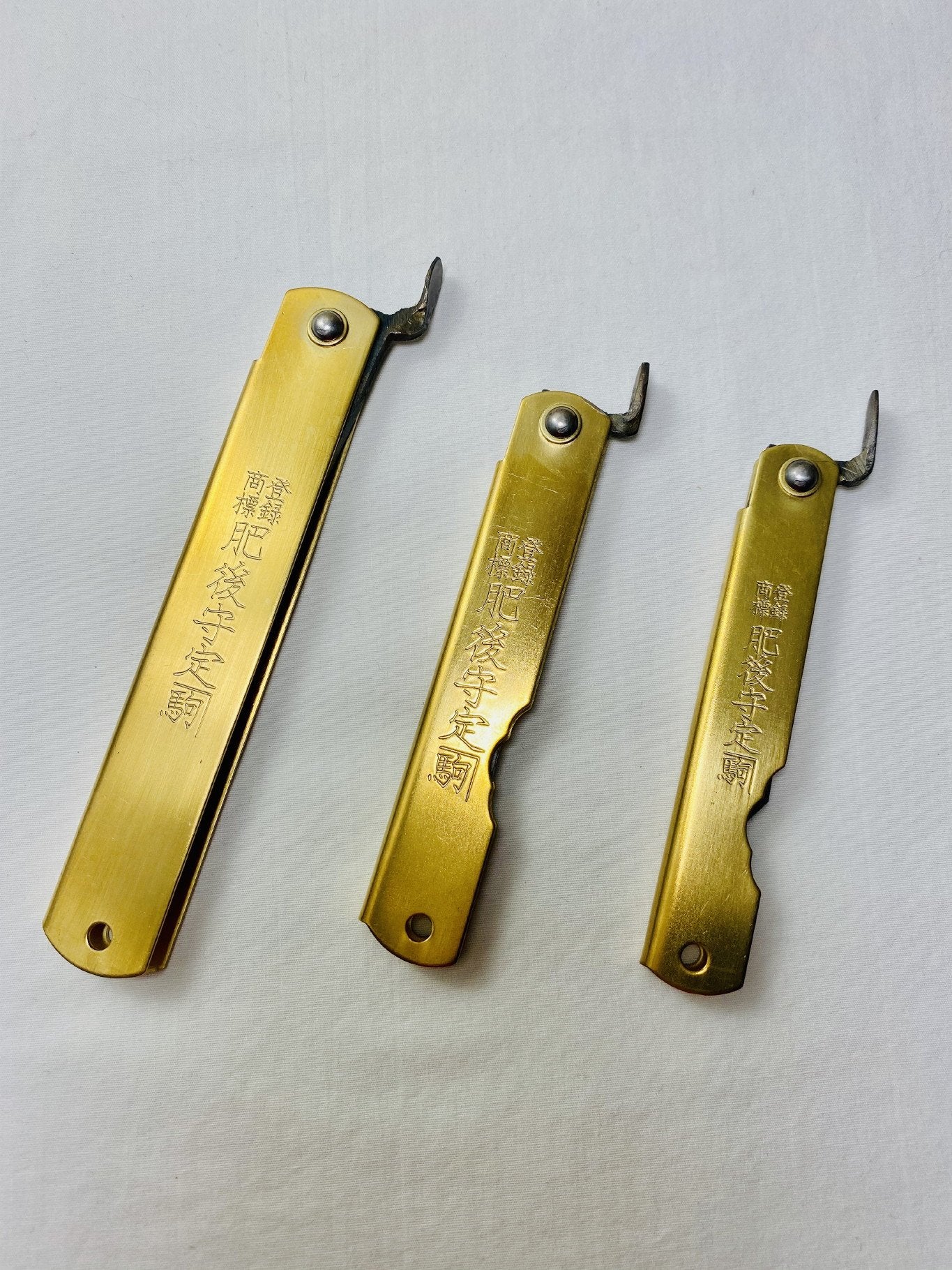 Higonokami Aoniko (Blue Steel #2) Brass Folding Pocket Knife - Image 4