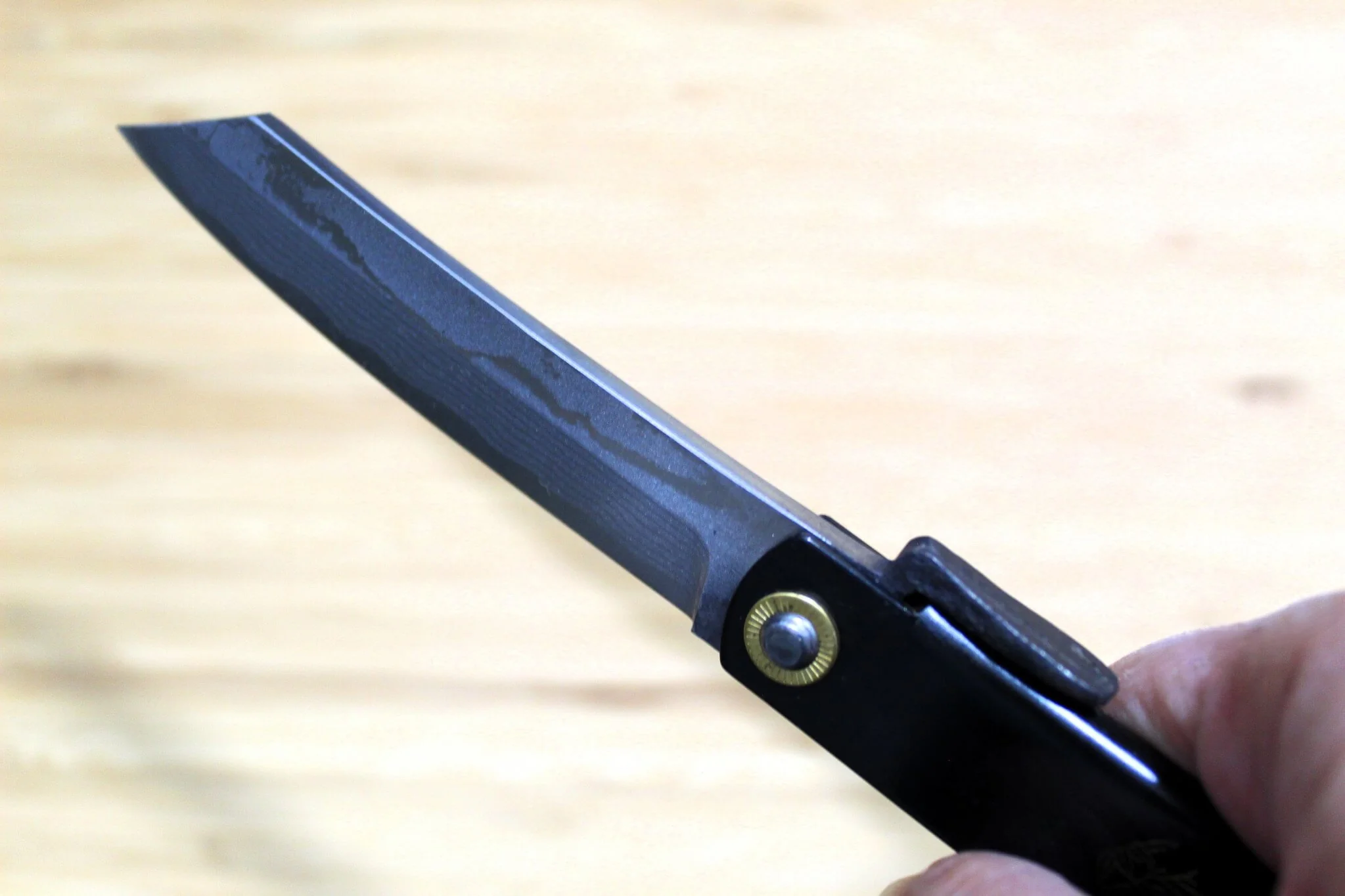 Higonokami Damascus Aoniko (Blue Steel #2) Tiger and Bamboo Black Handle Folding Pocket Knife - Image 12