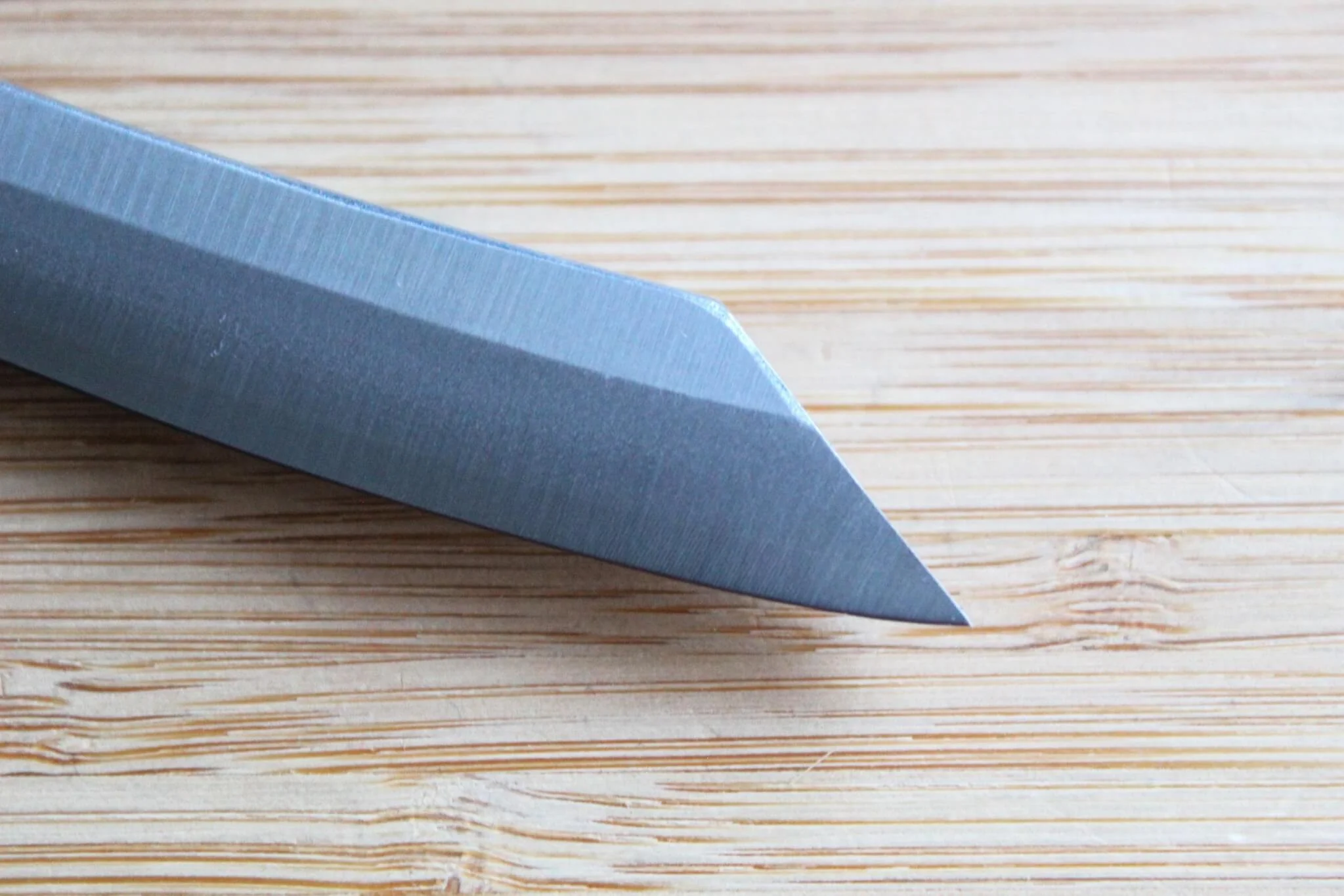 Higonokami Karin Quince Wood Handle VG-10 Japanese Folding Pocket Knife - Image 5