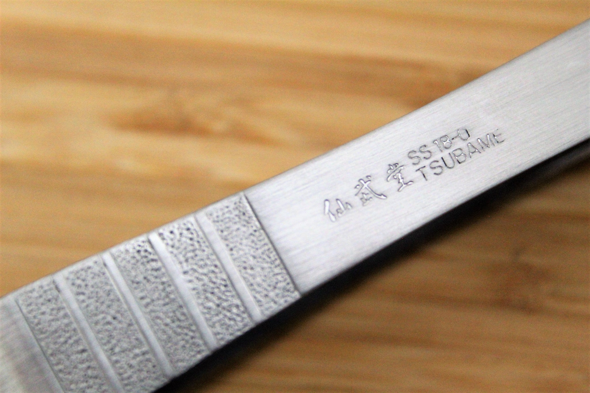 Honenuki Fish Bone Tweezer with Anti Slip Kanto Style - Image 3