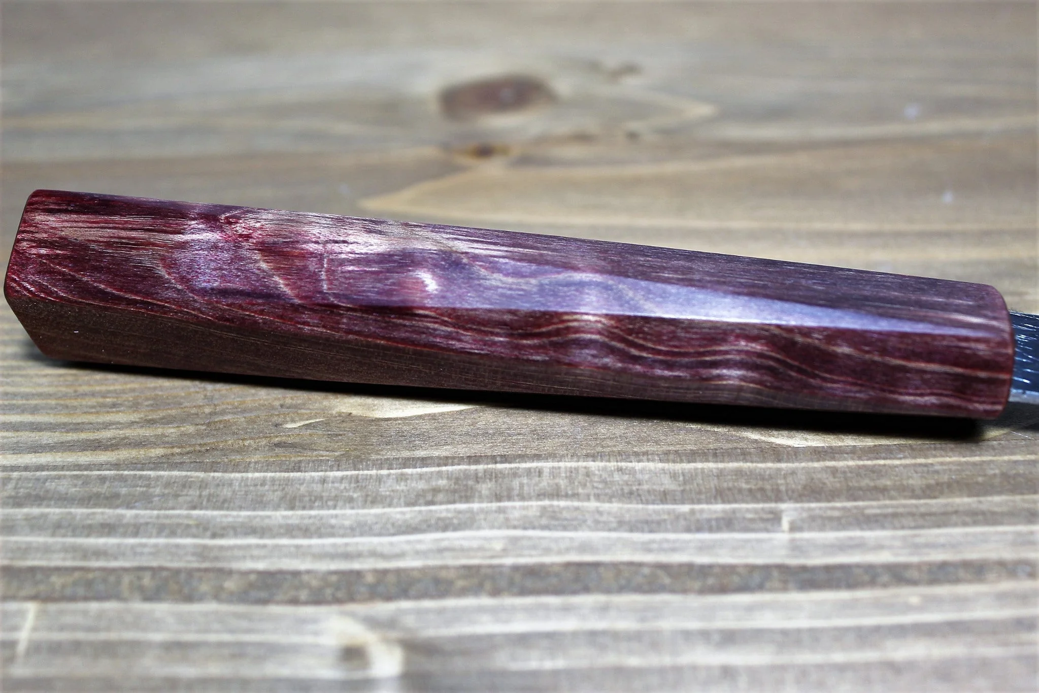 Isamitsu Aogami Super / Blue Super Steel Santoku 165 mm / 6.5" Red Maple Handle - Image 3