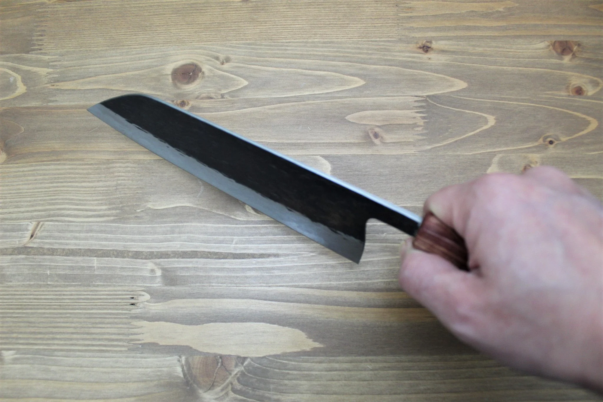 Isamitsu Shirogami #1 / White Steel #1 Santoku 180 mm Red Handle - Image 9