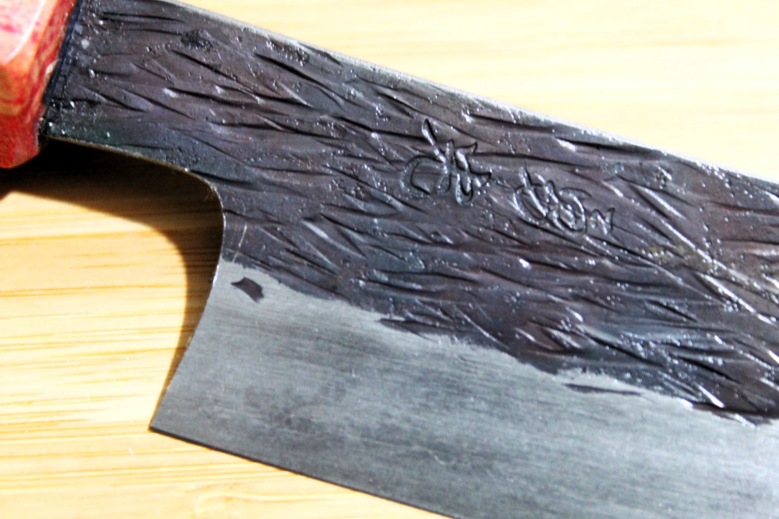 Isamitsu Shirogami #1 / White Steel #1 Kiritsuke 165 mm / 6.5" Red Two Tone Maple Handle - Image 3
