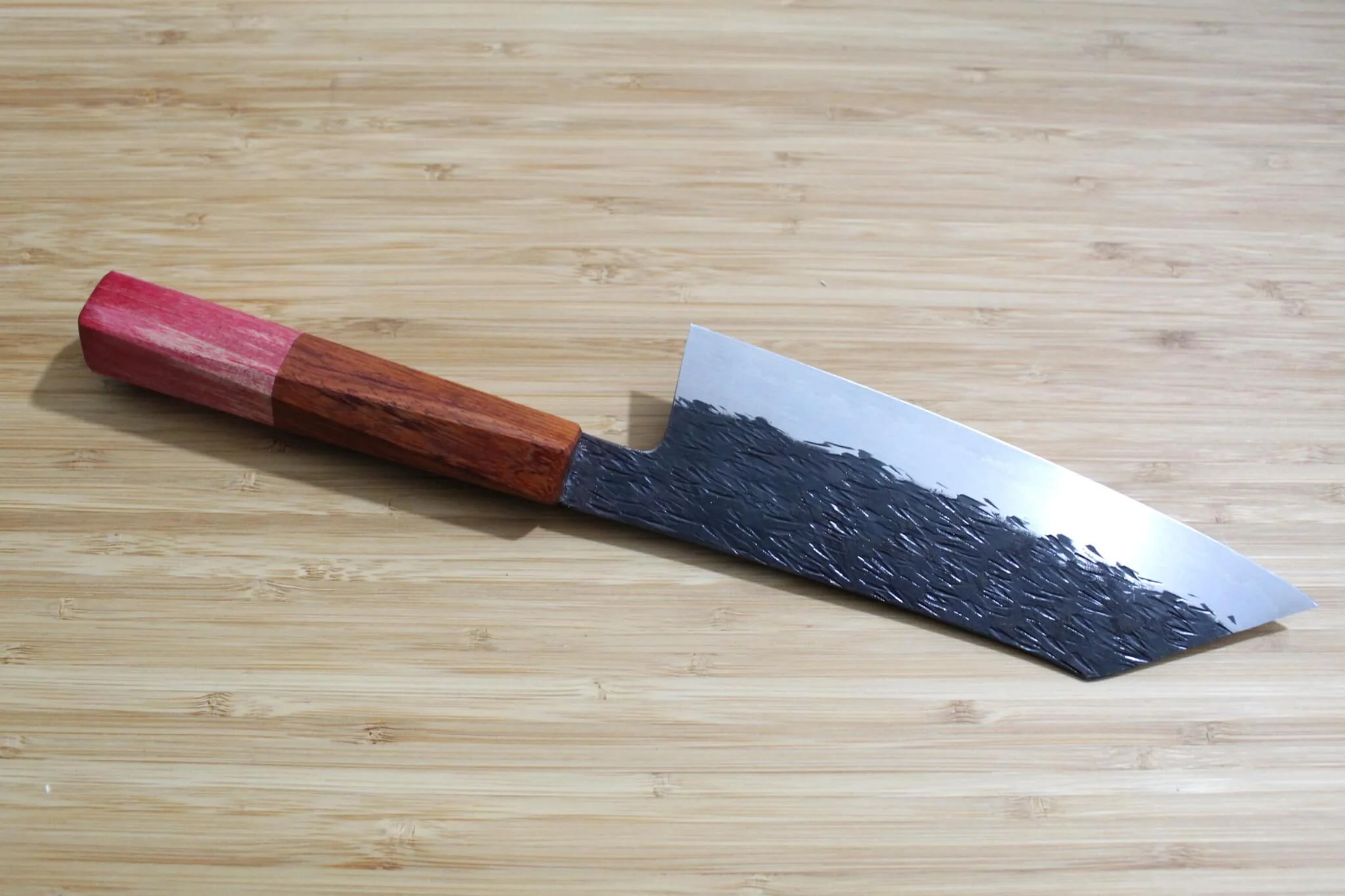 Isamitsu Shirogami #1 / White Steel #1 Kiritsuke 165 mm / 6.5" Red Two Tone Maple Handle - Image 4