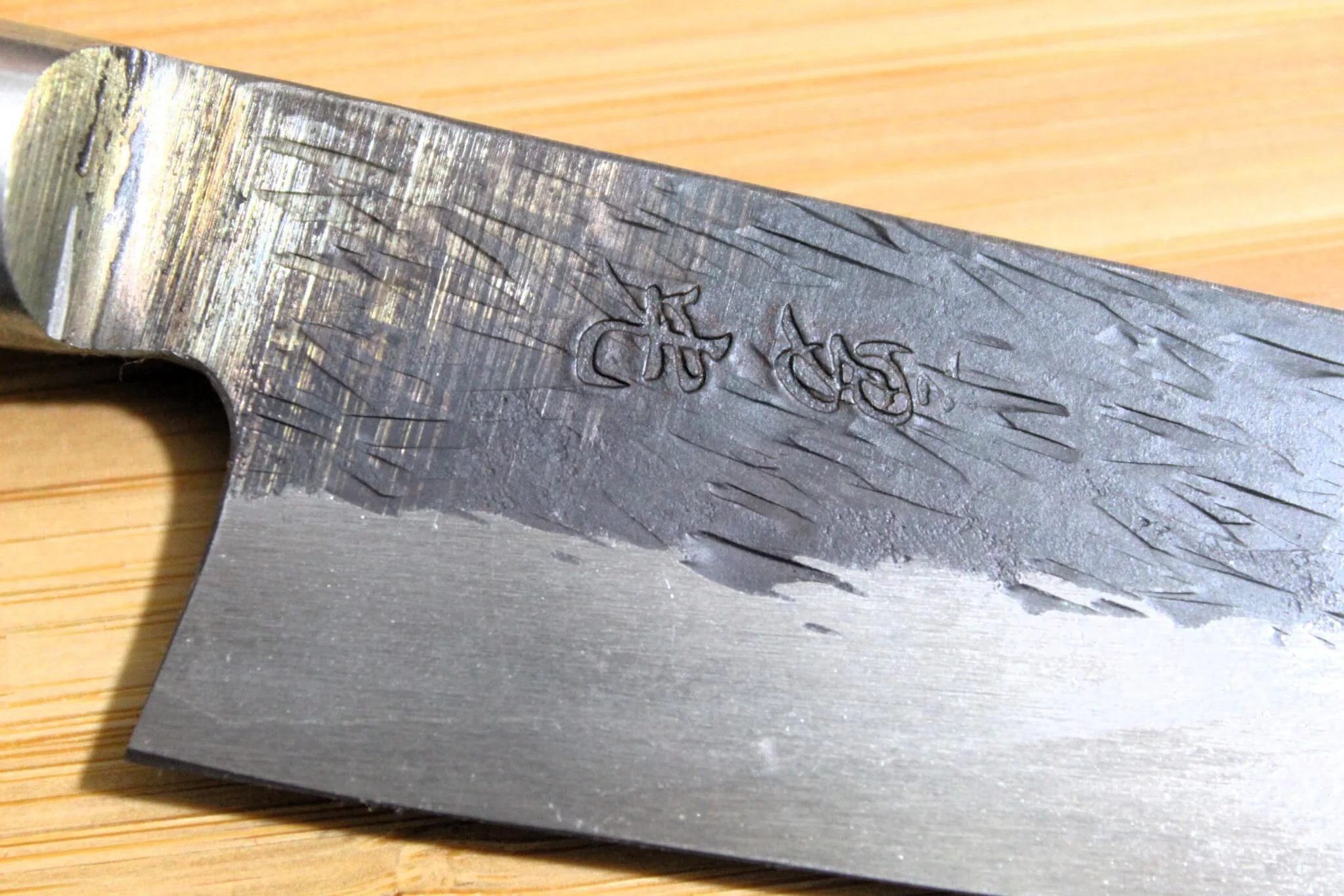 Isamitsu Shirogami #1 / White Steel #1 Petty 135 mm / 5.3" Maple Handle - Image 3