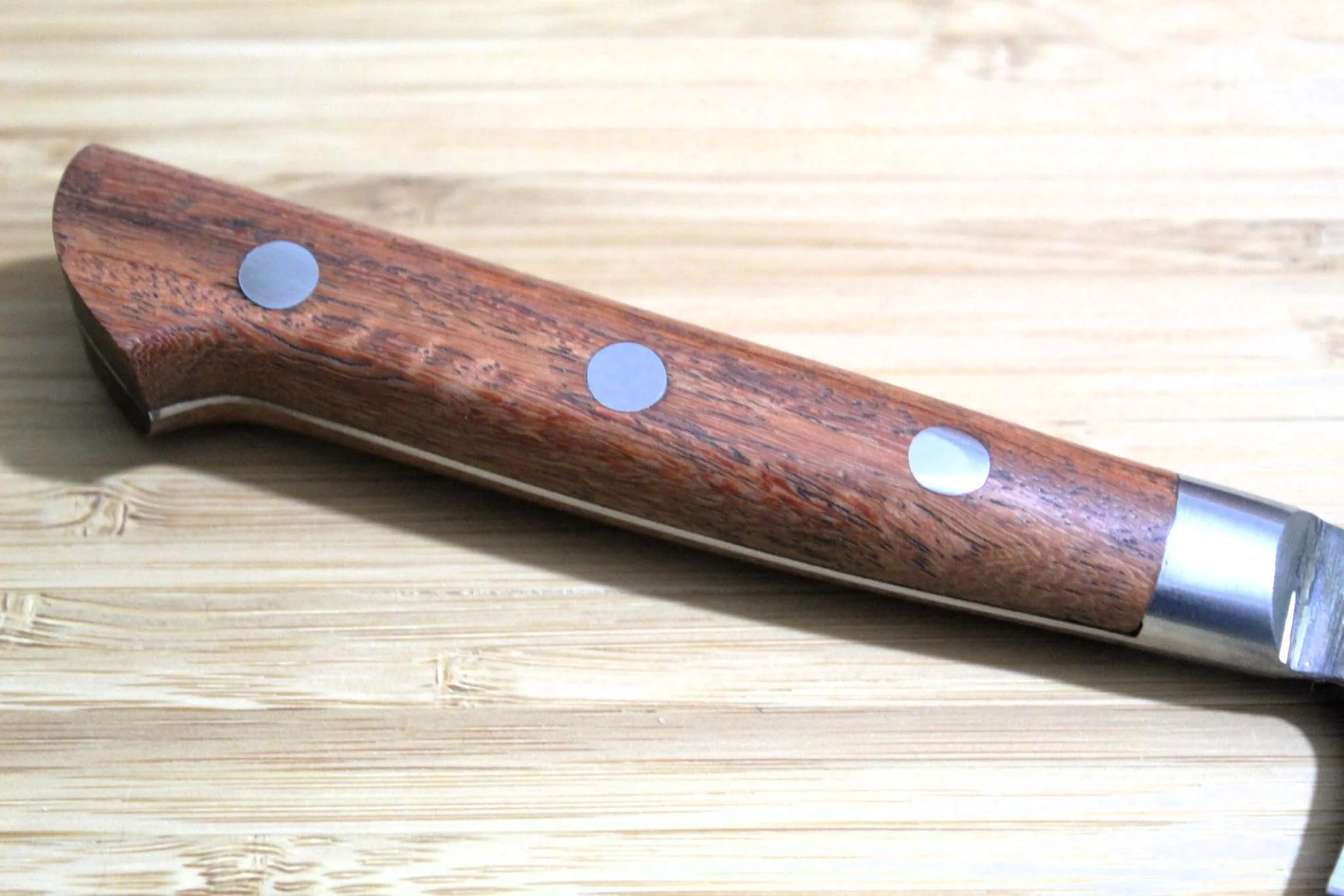 Isamitsu Shirogami #1 / White Steel #1 Santoku 180 mm Maple Handle - Image 2