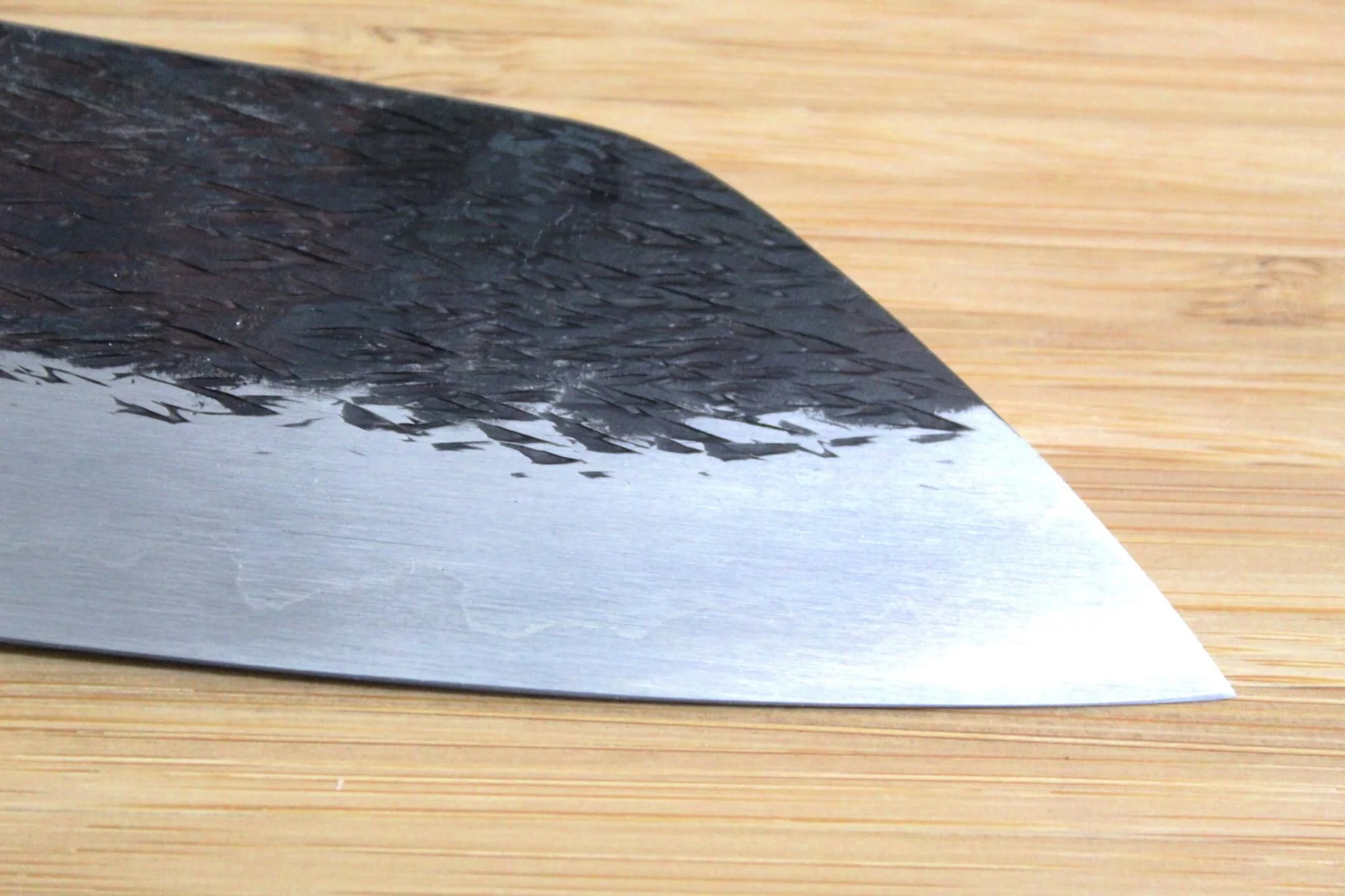 Isamitsu Shirogami #1 / White Steel #1 Santoku 180 mm Maple Handle - Image 4