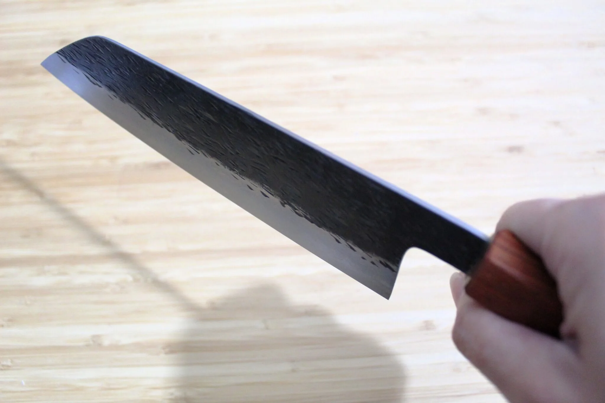 Isamitsu Shirogami #1 / White Steel #1 Santoku 180 mm Red Two Tone Maple Handle - Image 7