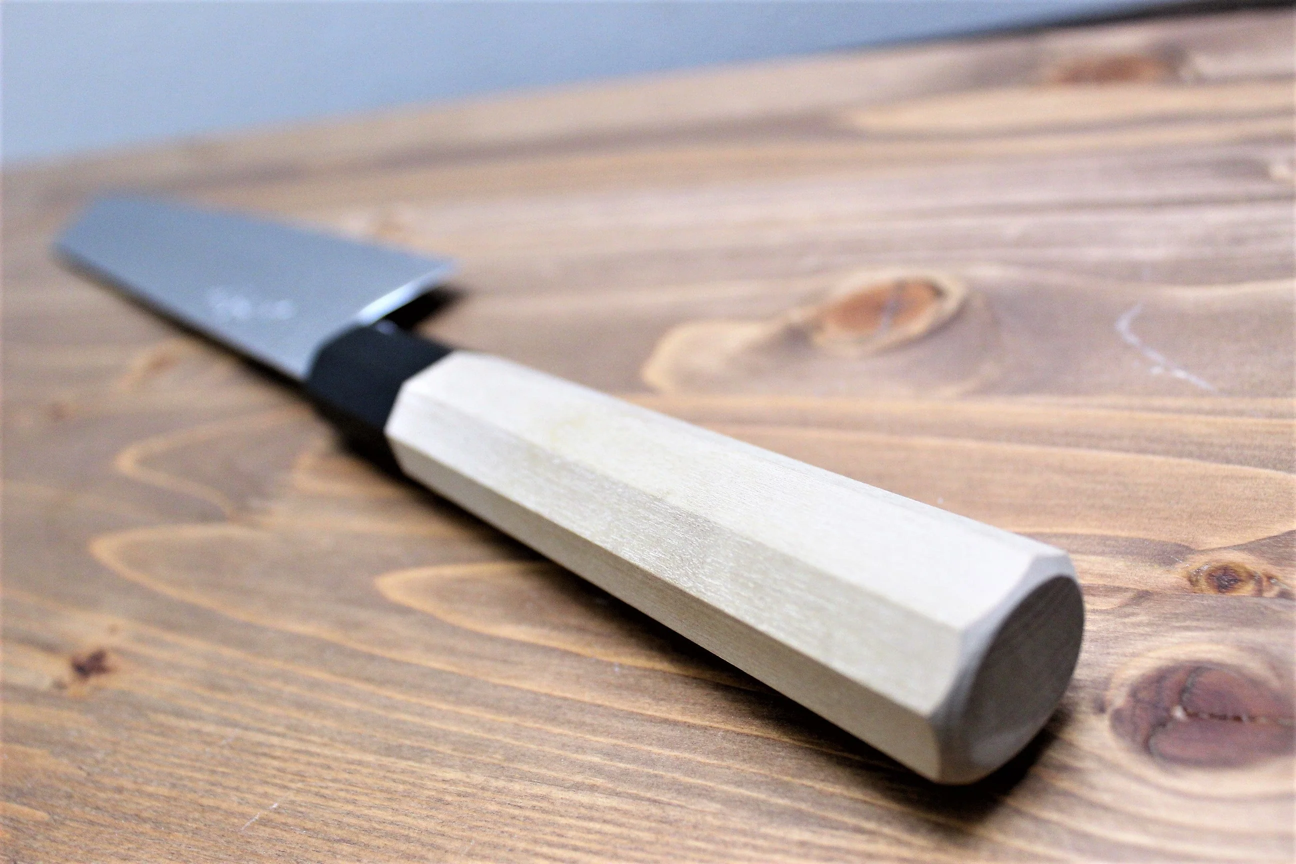Kaneshige Hamono 10A Nickel Damascus 67 Layer Kiritsuke Gyuto Knife 210 mm (8.2") - Image 9