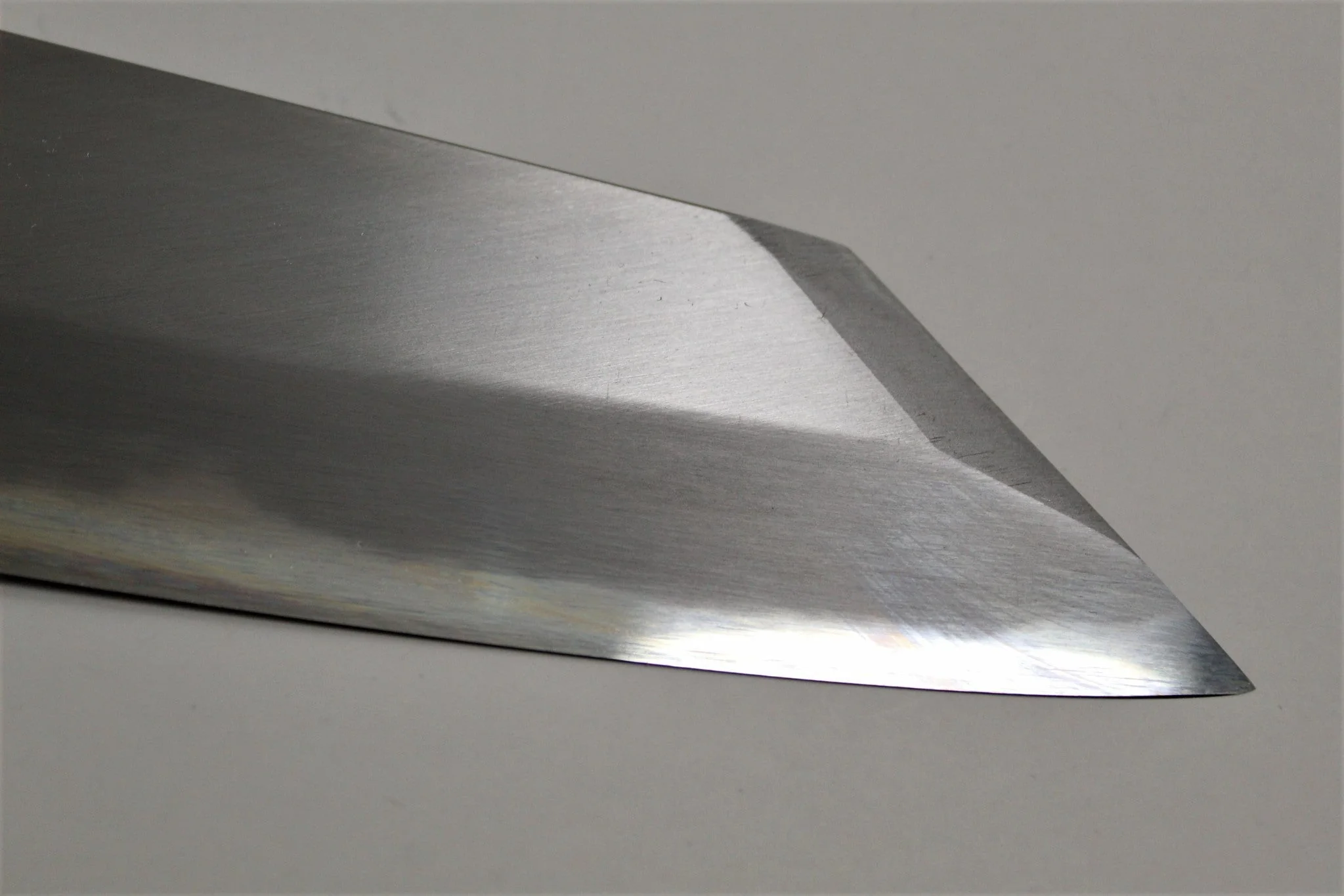 Sakai Takayuki Kengata Gyuto Homura SP with Saya 225mm (8.8") - Aoniko (Blue Steel #2) - Image 4