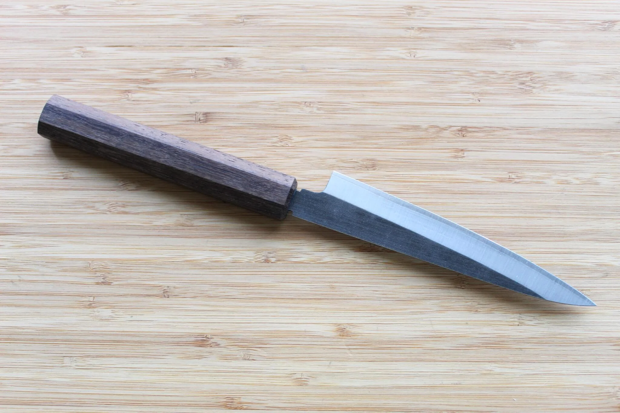 Konosuke GS+ Nashiji Petty 150 mm (5.9") Khii Laurel Handle - Image 5