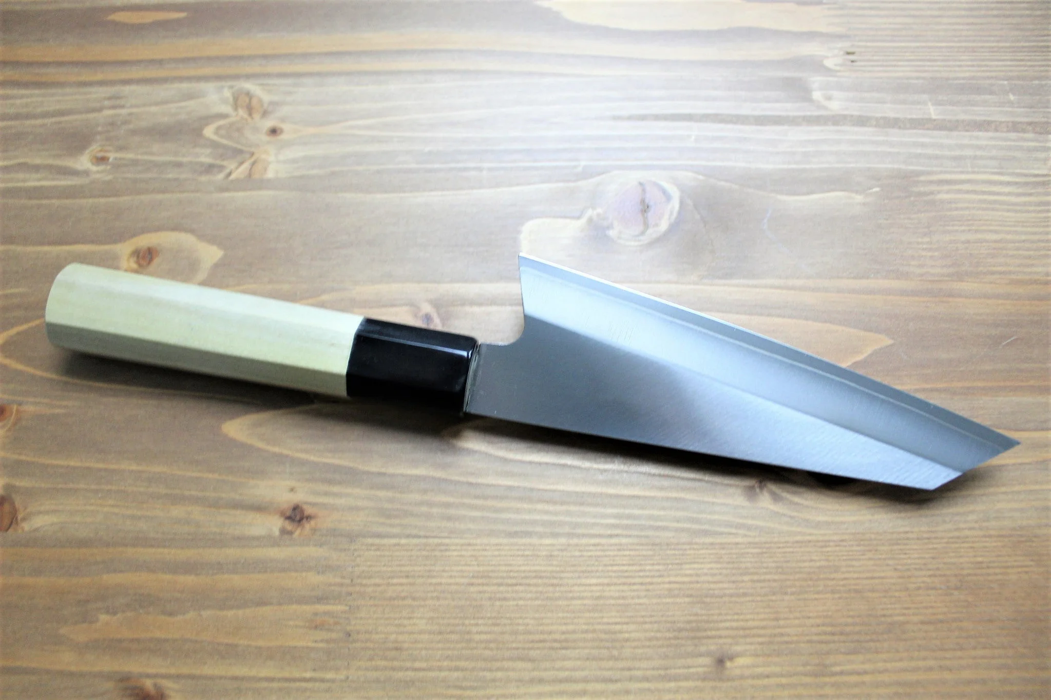 Misuzu Hamono Bunka VG-10 Stainless Steel 160 mm / 6.3" Magnolia Handle - Image 4