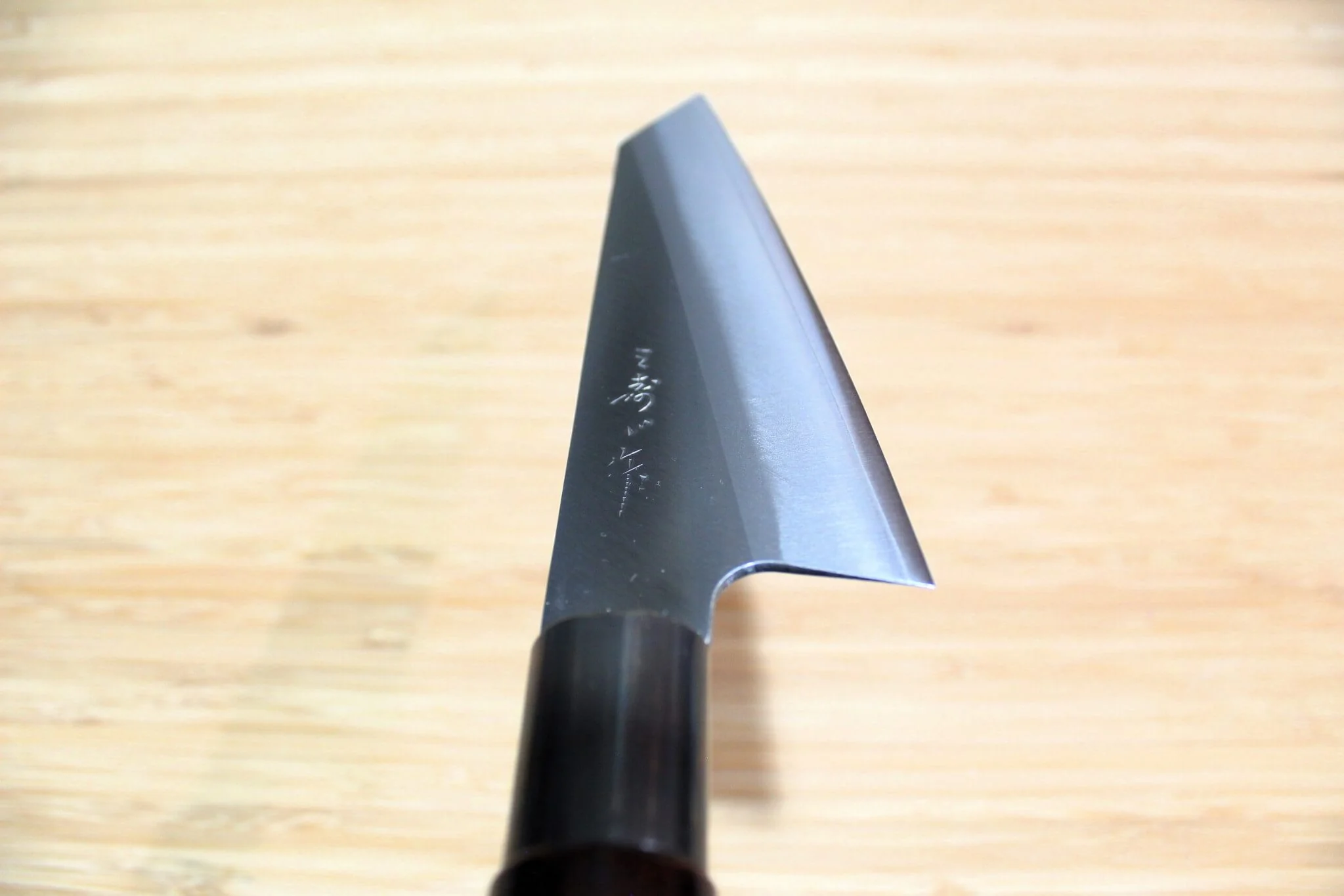 Misuzu Hamono Bunka VG-10 Stainless Steel 160 mm (6.3") / 180 mm (7.1") Urushi Lacquer Magnolia Handle - Image 9