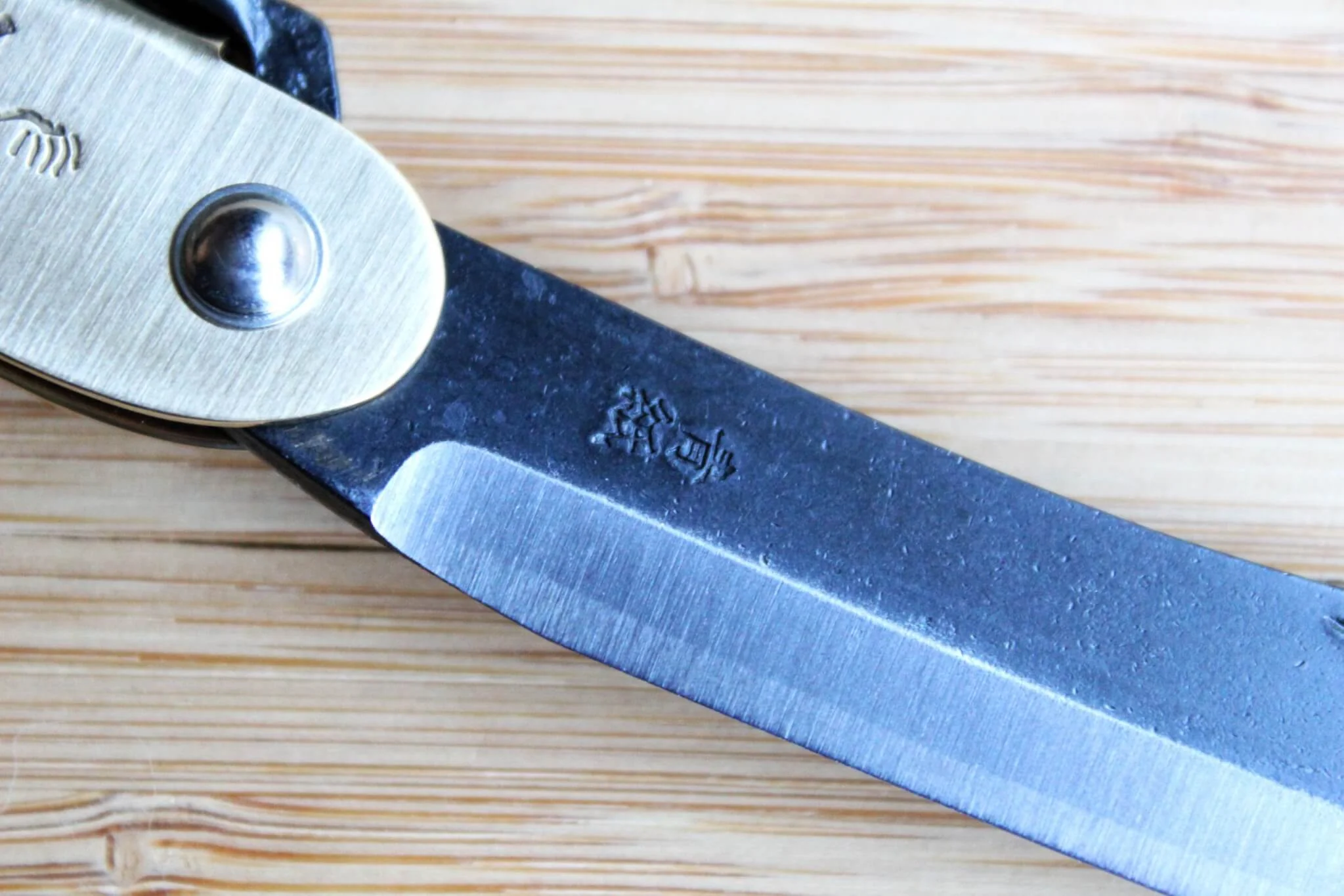 Mujun Mt. Fuji Japanese High Carbon Steel Folding Pocket Knife - Image 5