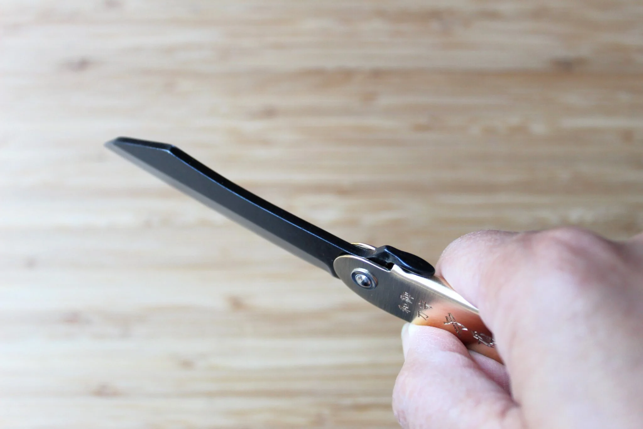 Mujun Mt. Fuji Japanese High Carbon Steel Folding Pocket Knife - Image 7