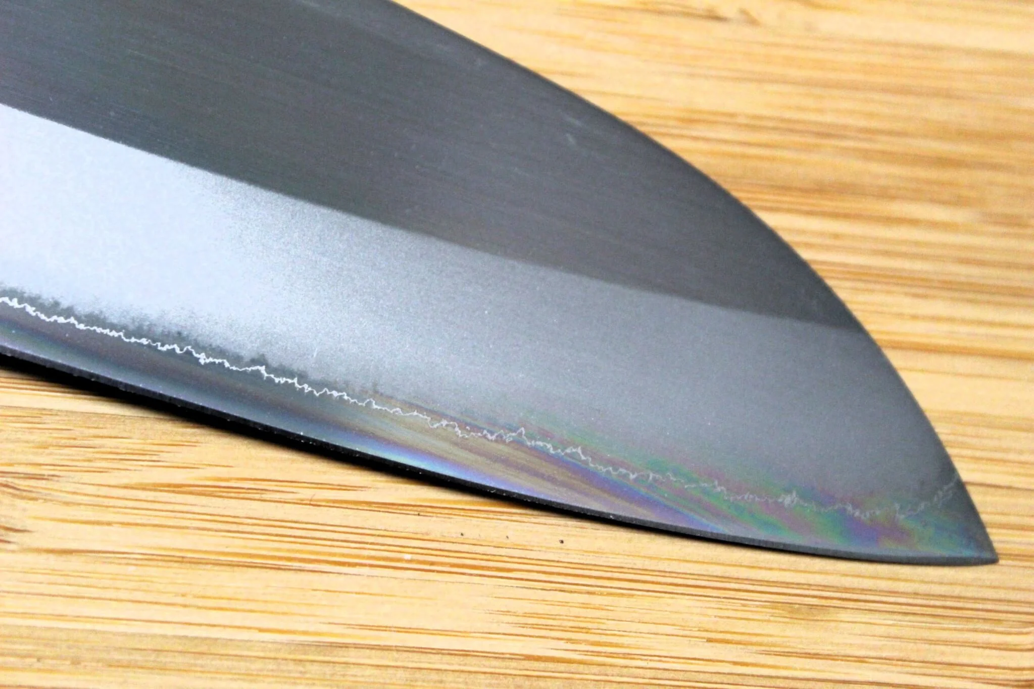 OUL Santoku Shirogami #1 / White Steel #1 Stainless Clad 165 mm / 6.5" Burnt Oak Handle - Image 4