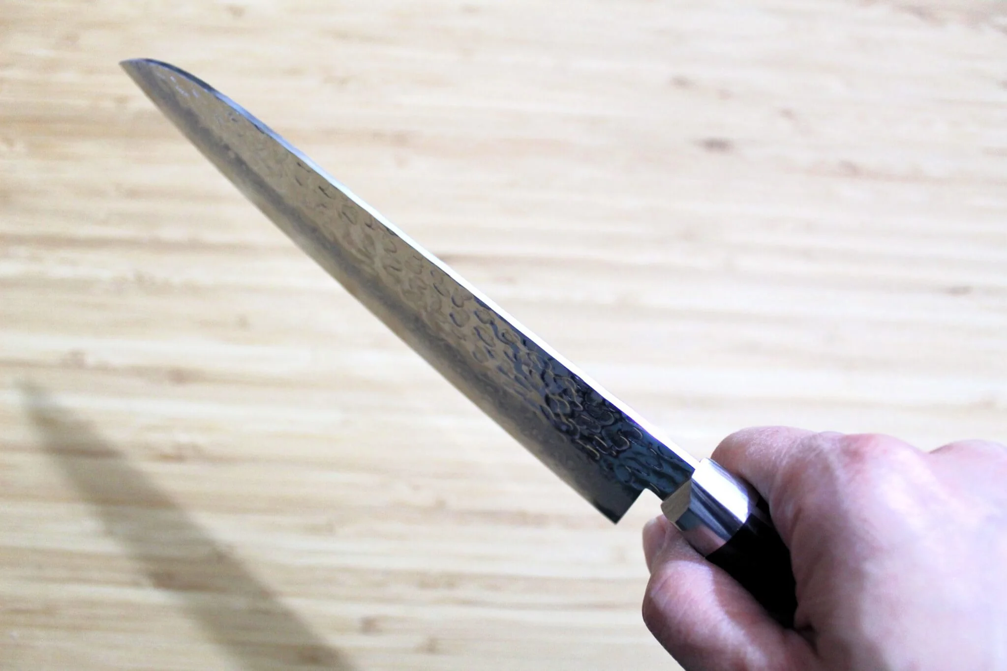 OUL VG-10 Damascus Tsuchime Santoku 180 mm / 7.1" - Image 10