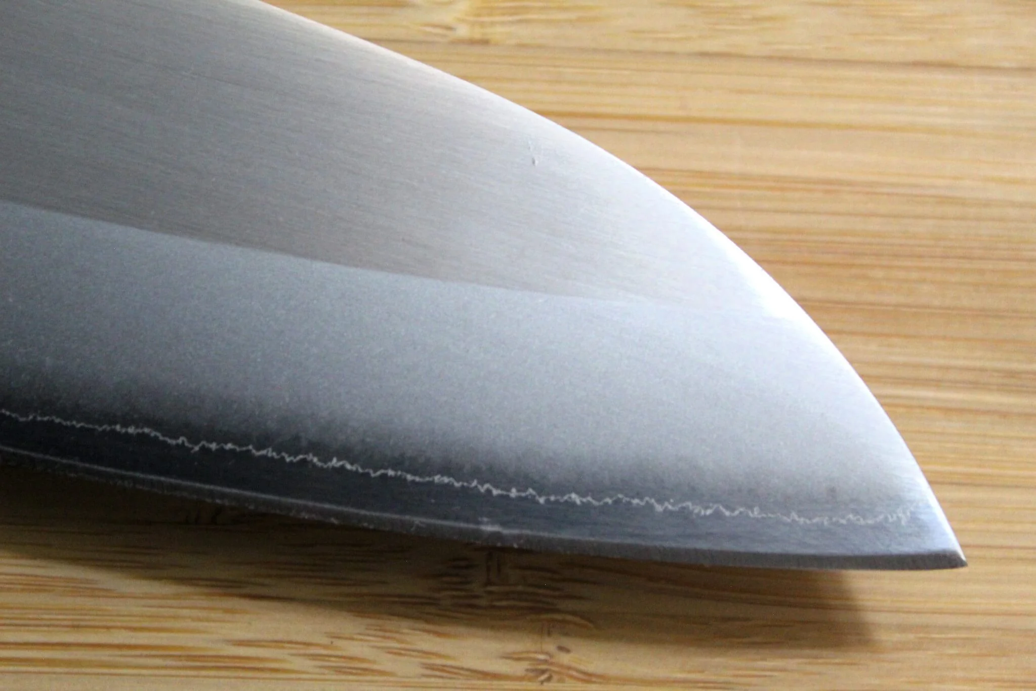 OUL Santoku White Steel #1 165 mm / 6.5" Keyaki Handle - Image 4