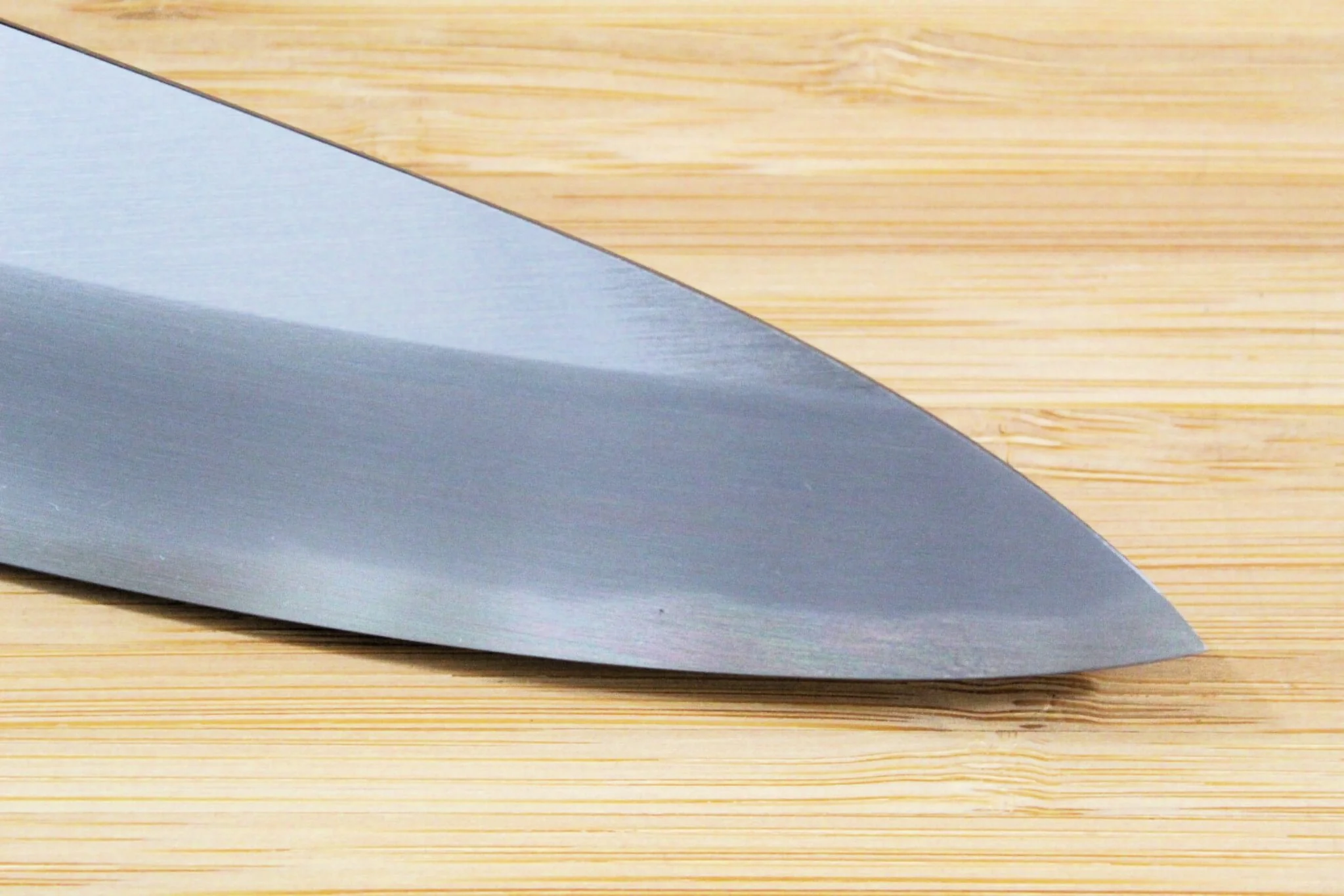 OUL Shirogami #2 / White Steel #2 Gyuto 210 mm / 8.2" with Maple Handle - Image 4