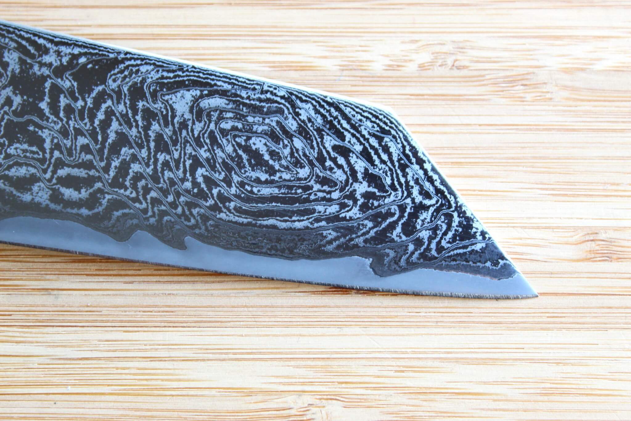 OUL Uzu Vortex Nickle Damascus Bunka 170 mm / 6.7" Black Oak - Image 4