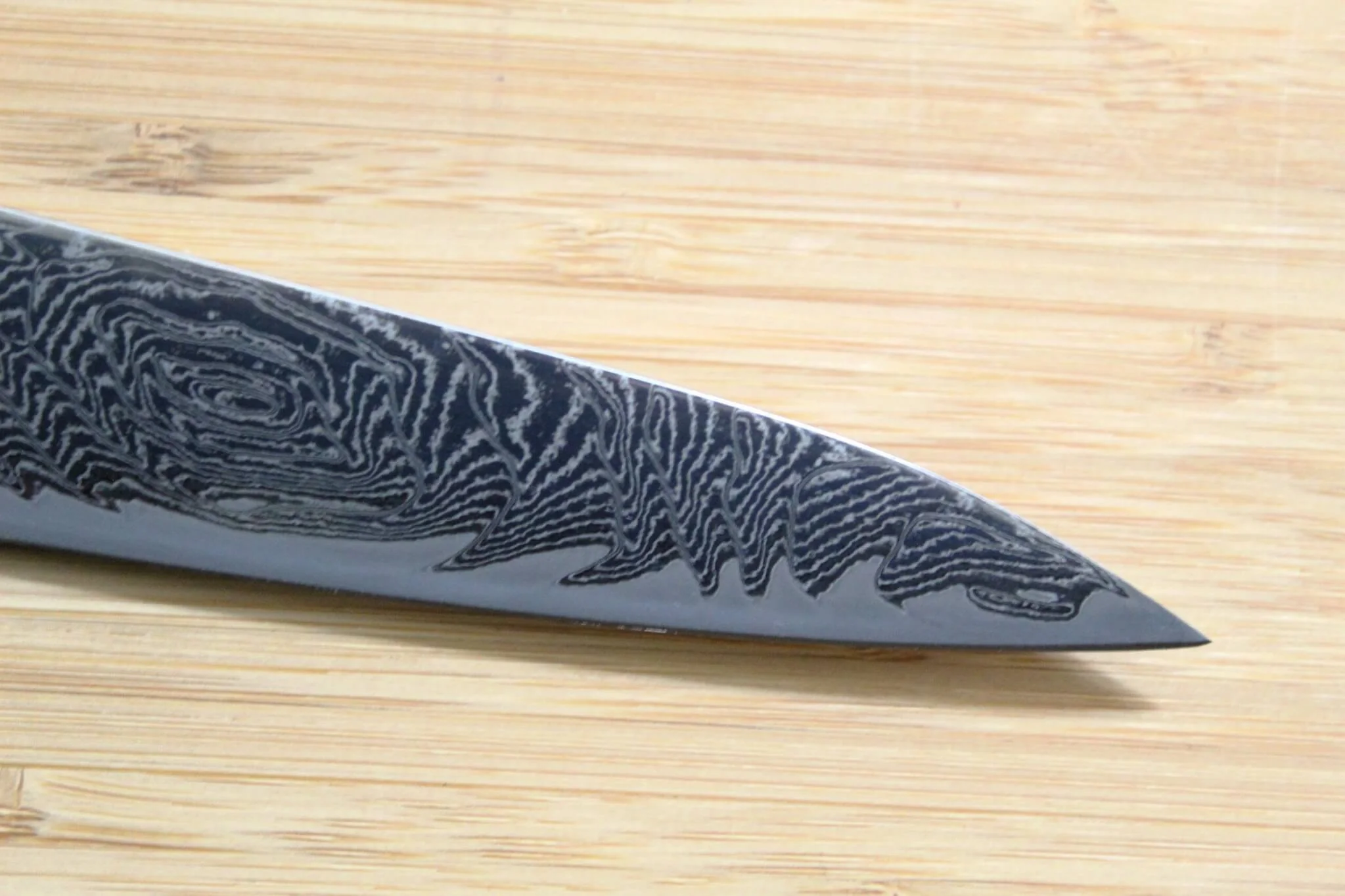 OUL Uzu Vortex Nickle Damascus Sujihiki 240 mm / 9.4" Lacquer Handle - Image 4