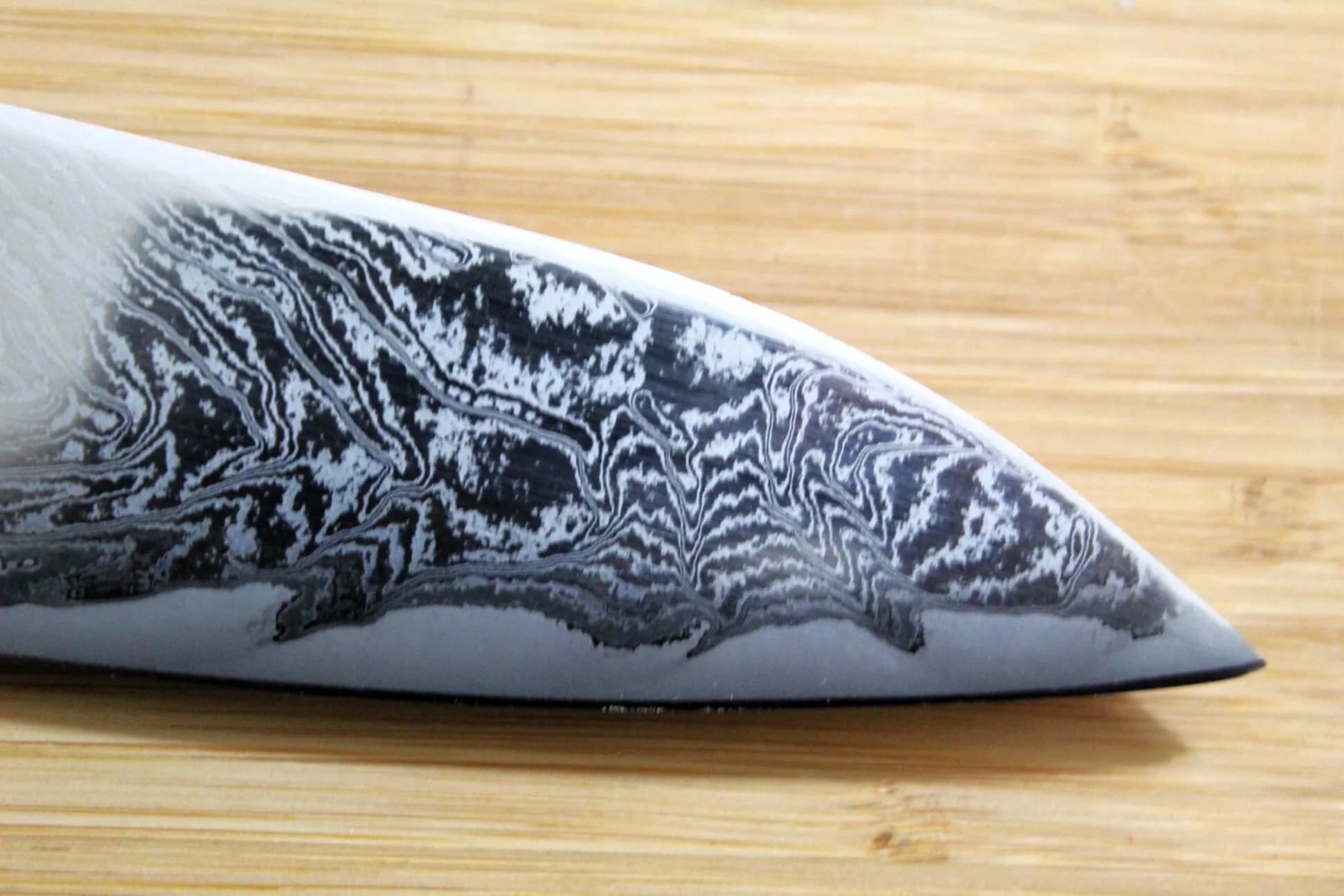 OUL Uzu Vortex Nickle Damascus Gyuto 210 mm / 8.2" Black Oak - Image 4