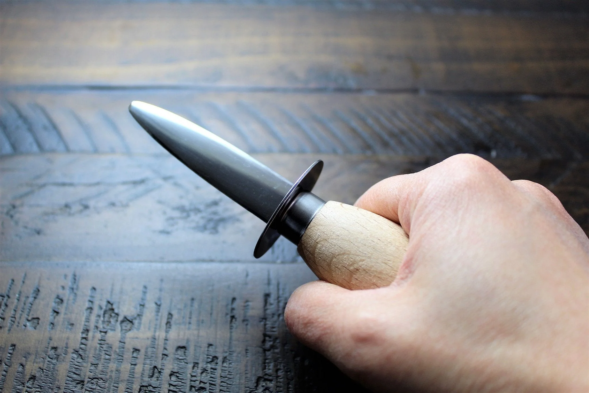 Oyster Shucker / Opener with Wooden Handle - Image 11