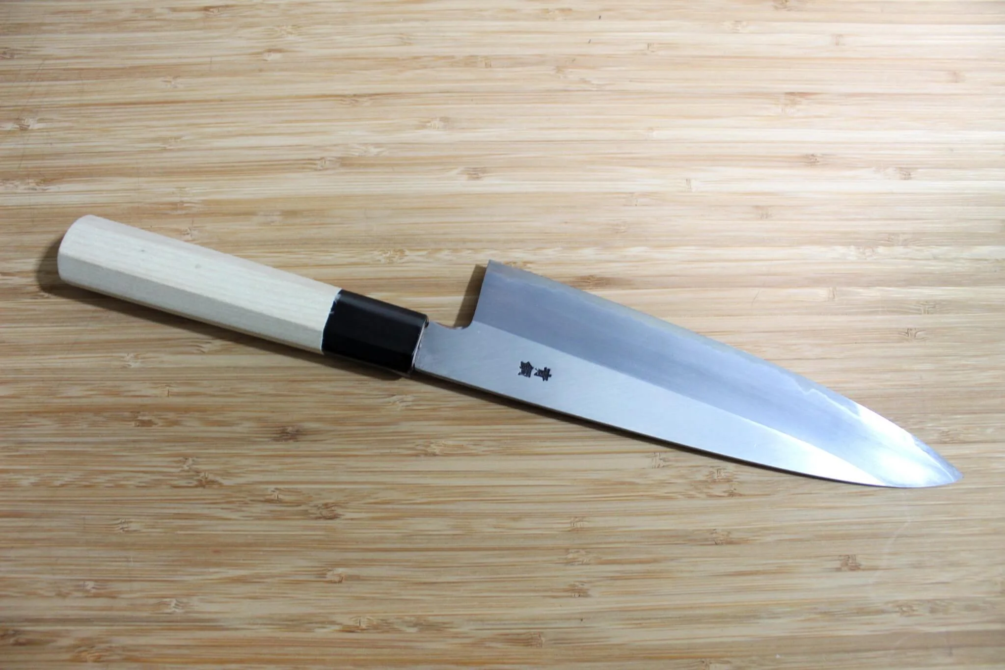 Sakai Takayuki Aoniko Gyuto 210 mm (8.2") - Mt. Fuji and Sunset Hand Engraving - Image 8