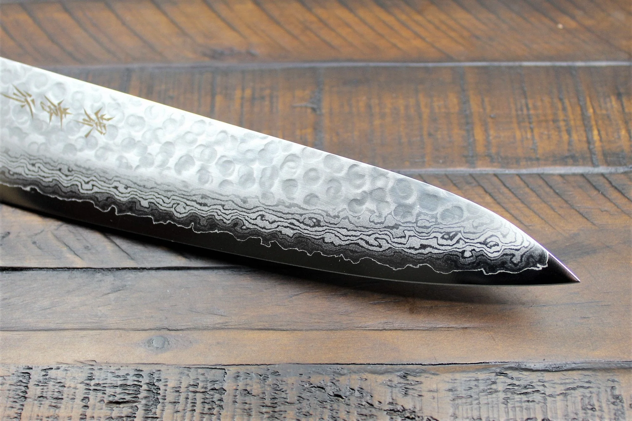 Sakai Takayuki 17-Layer Hammered Damascus Gyuto | VG10 Stainless 210mm (8.2") / 240 mm (9.4") - Image 4