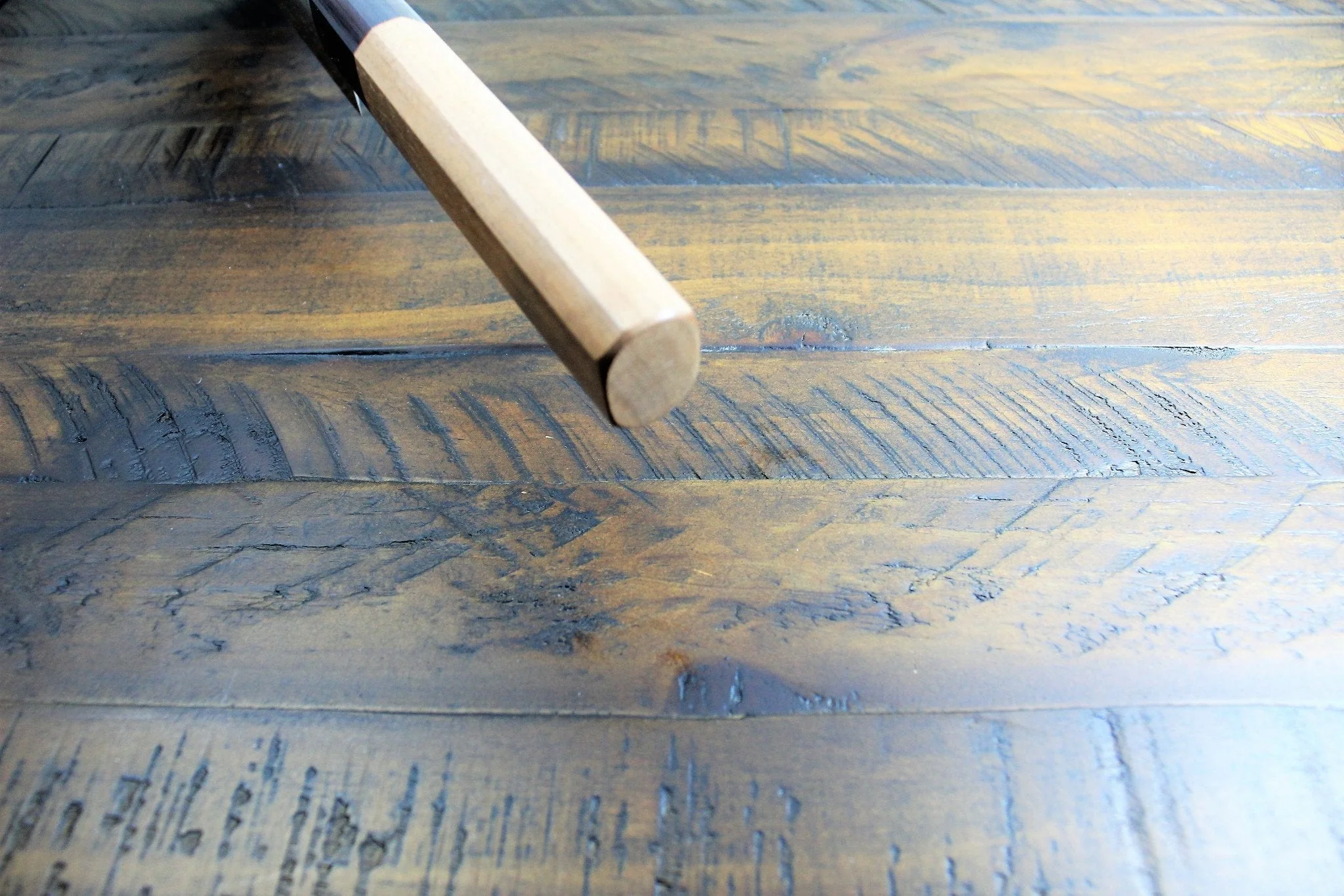 Sakai Takayuki Santoku Knife 180mm (7.1") Damascus 45 Layer with Walnut Handle - Image 9