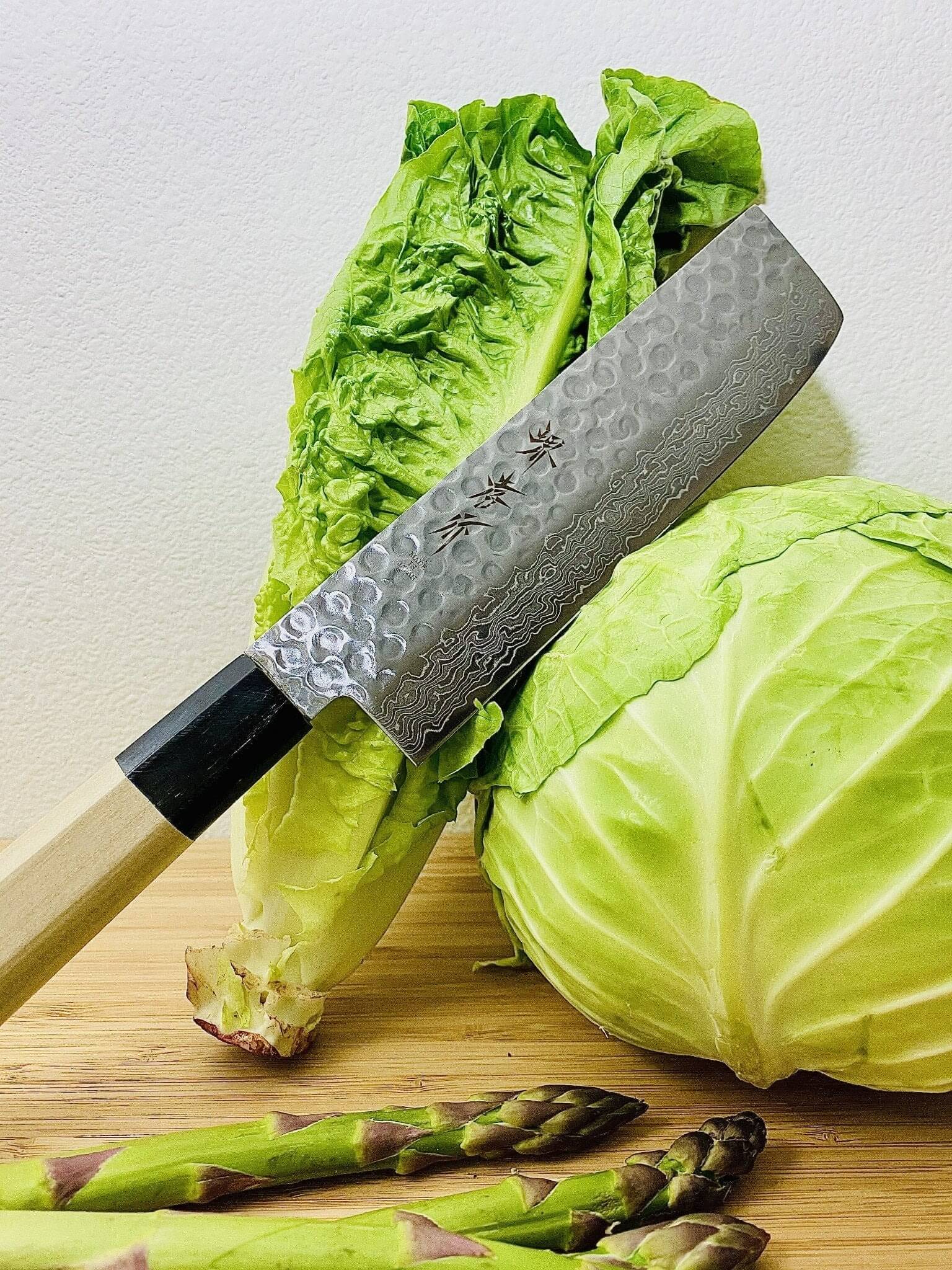 Sakai Takayuki 45 Layer Damascus Nakiri Knife 160mm (6.3") Magnolia Handle - Image 3