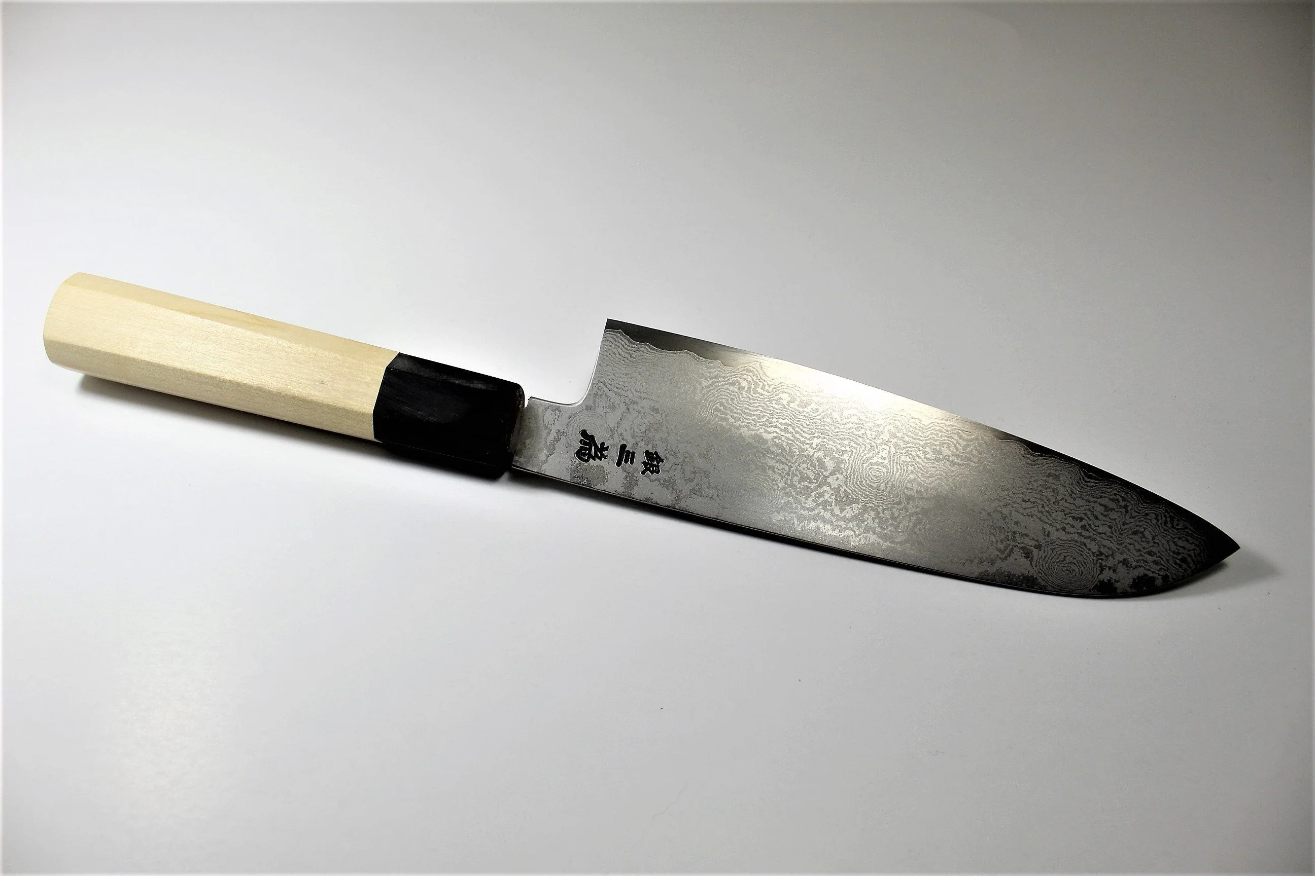 Sakai Takayuki Ginsan Damascus Santoku Knife 180mm (7.1") - Image 8