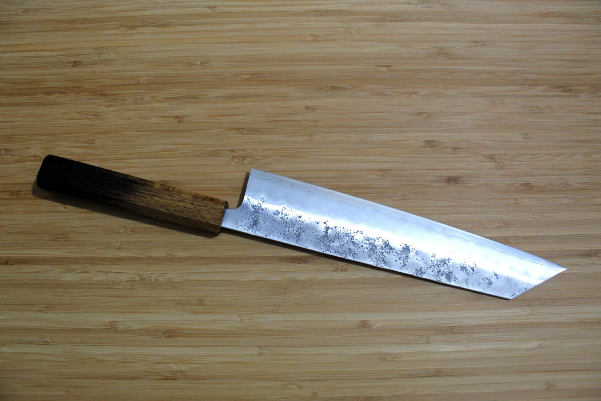 Sakai Takayuki Ginsan Nashiji 240mm Kengata Gyuto - Burnt Oak Handle - Image 5