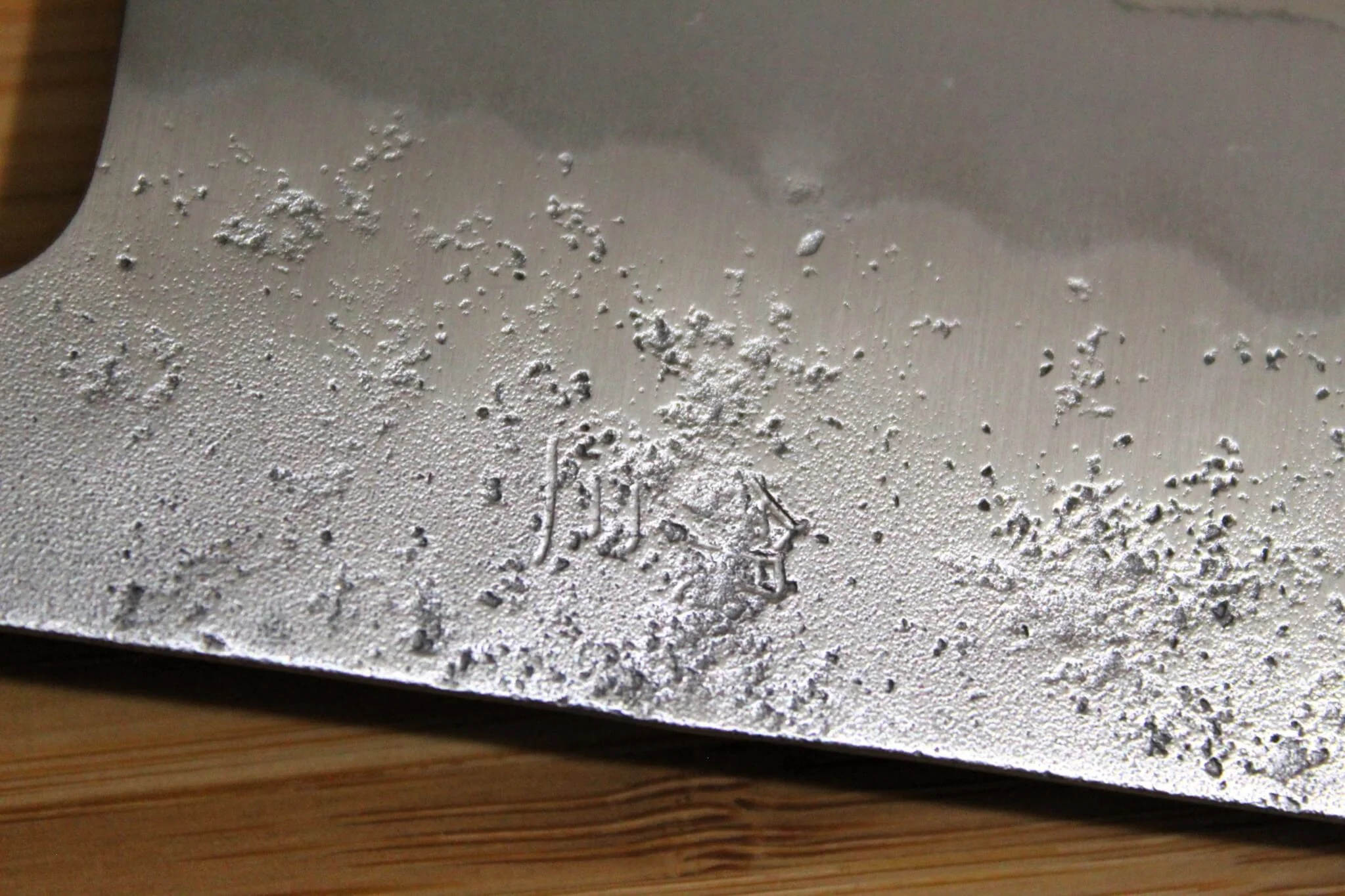 Sakai Takayuki Ginsan Nashiji Kengata Santoku Knife 170mm / 6.7" - Image 6