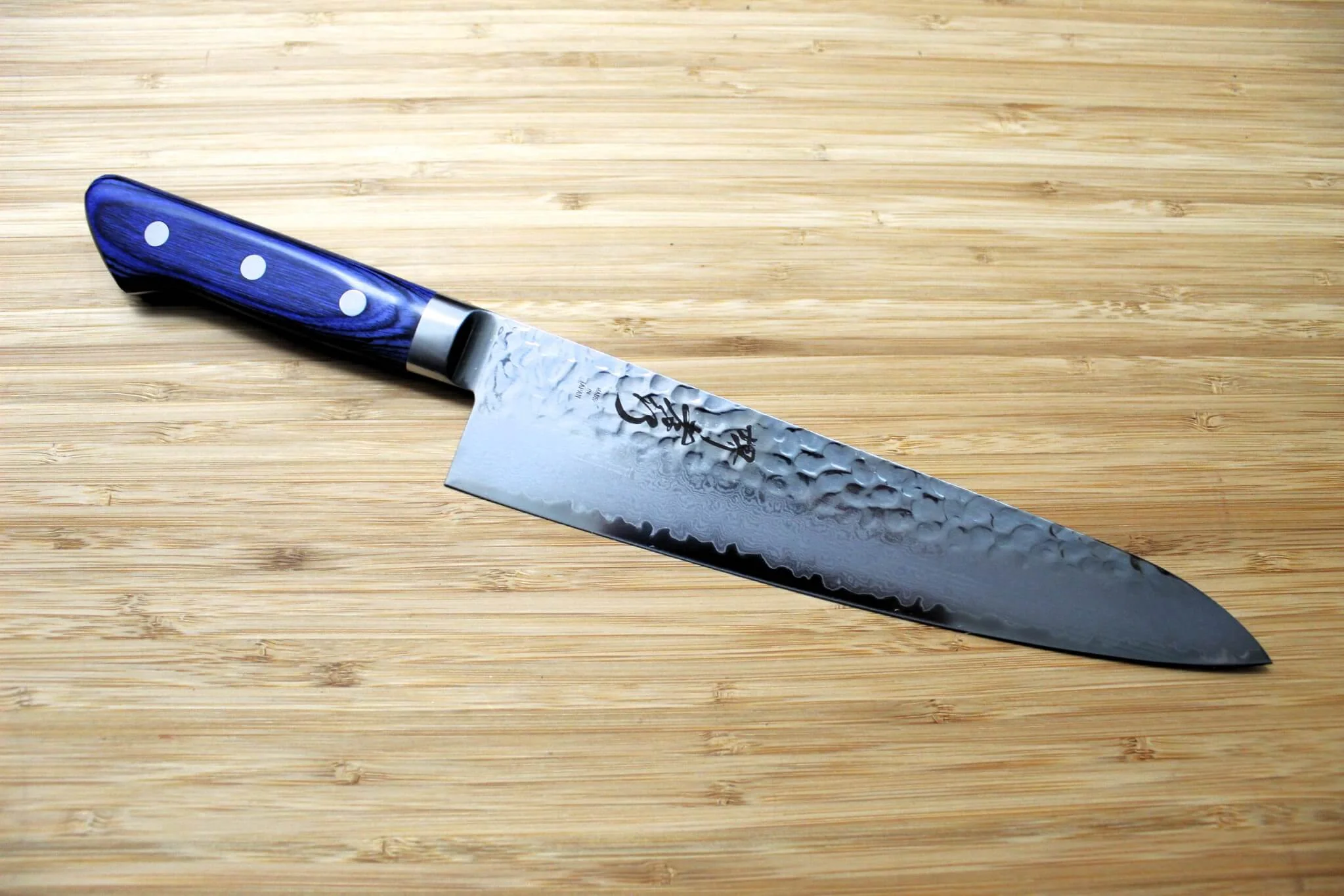 Sakai Takayuki 33-Layer Hammered Damascus 210mm Gyuto - Blue Wood Handle