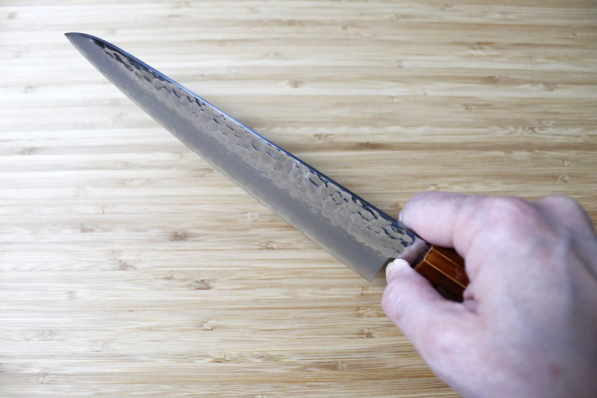 Sakai Takayuki 33-Layer Hammered Damascus 210mm Gyuto - Brown Lacquered Oak Handle - Image 6