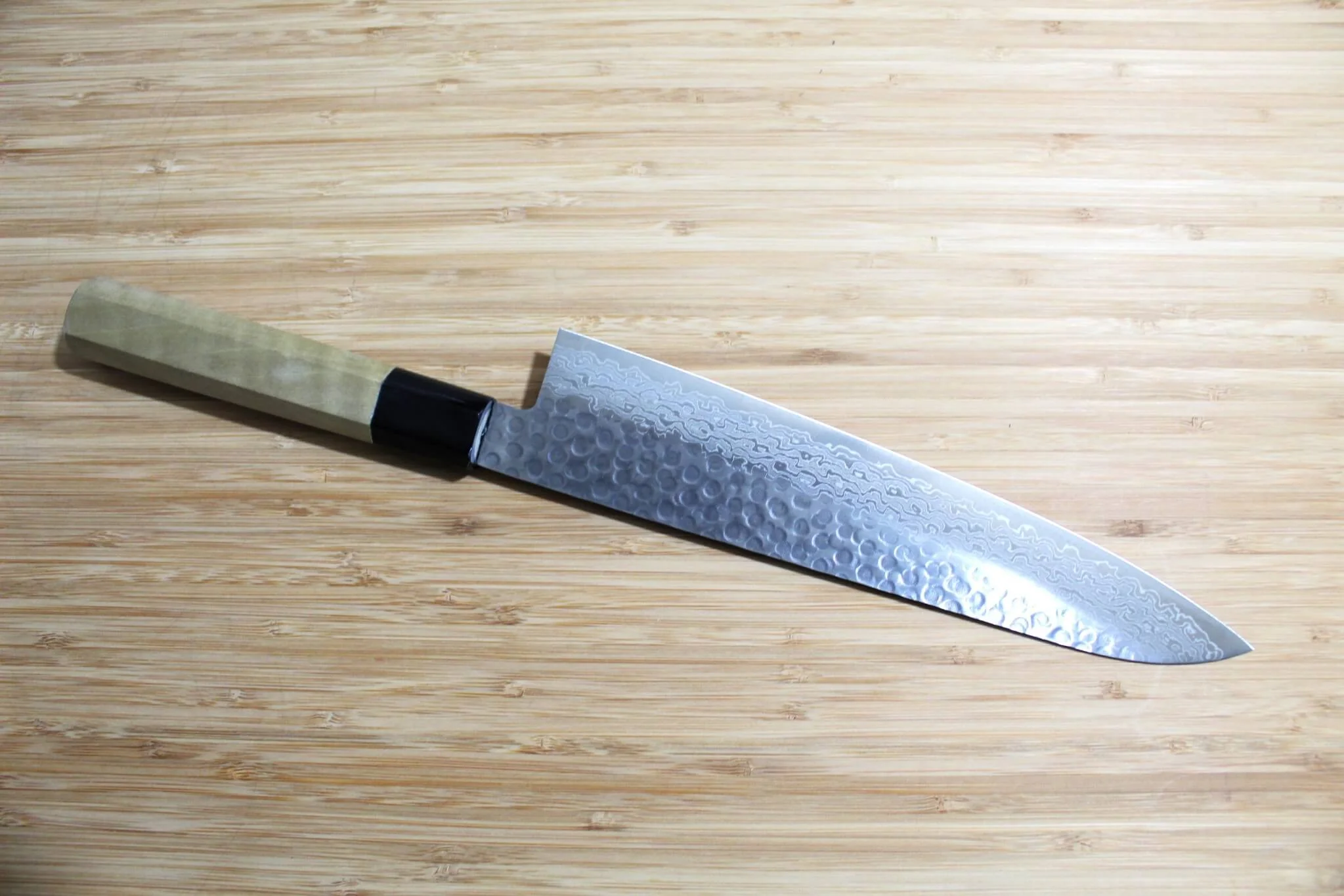Sakai Takayuki 45-Layer Hammered Damascus 240mm Gyuto (AUS-10 Steel) - Image 5