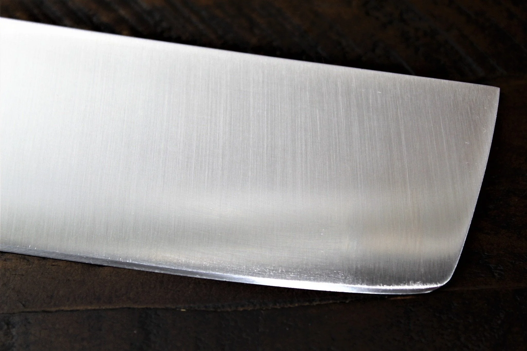 Sakai Takayuki Japanese Nakiri Knife 180mm (7.1") INOX Pro Molybdenum Stainless Steel - Image 4