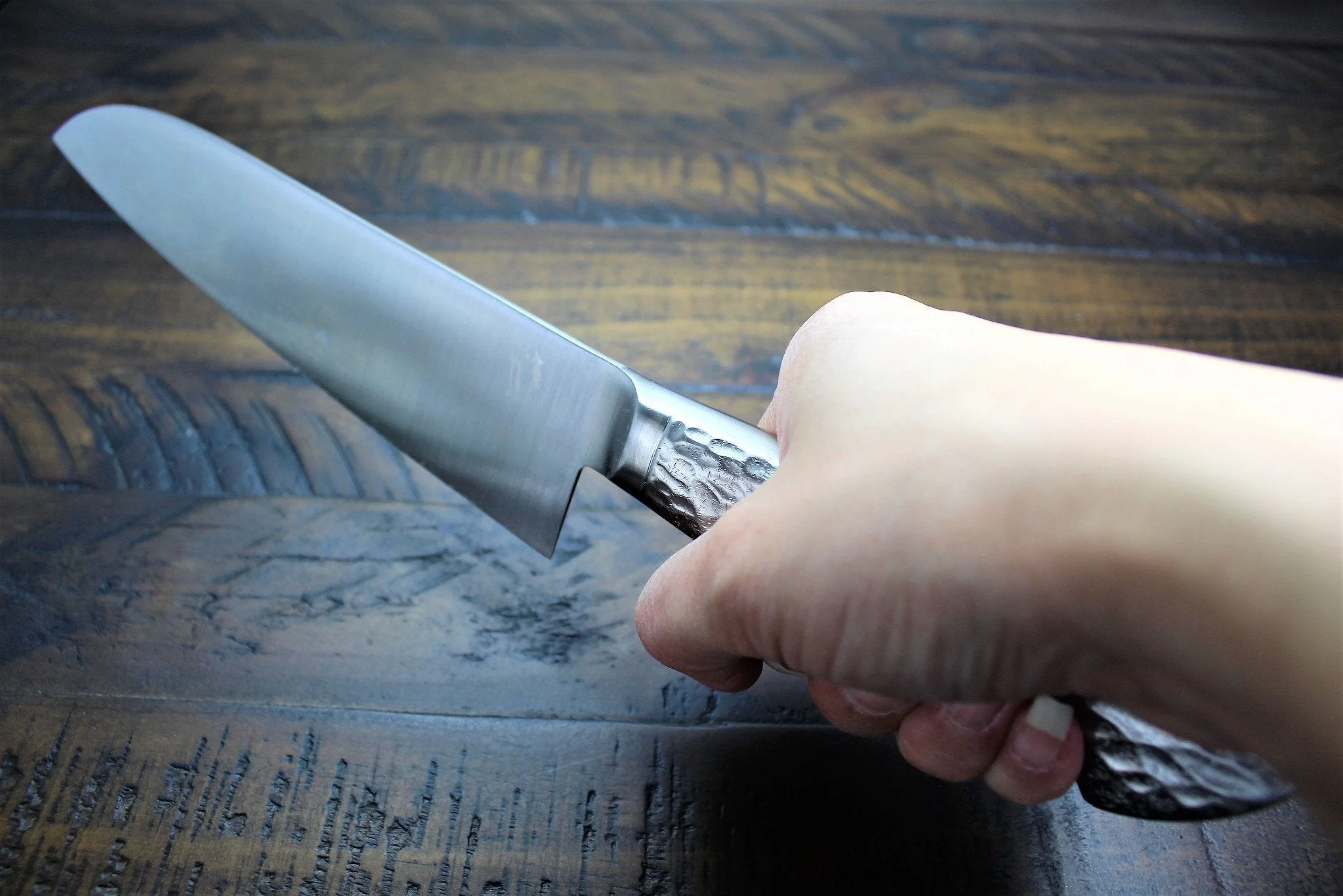 Sakai Takayuki Santoku Knife 180mm (7.1") INOX Pro Molybdenum Stainless Steel - Image 10