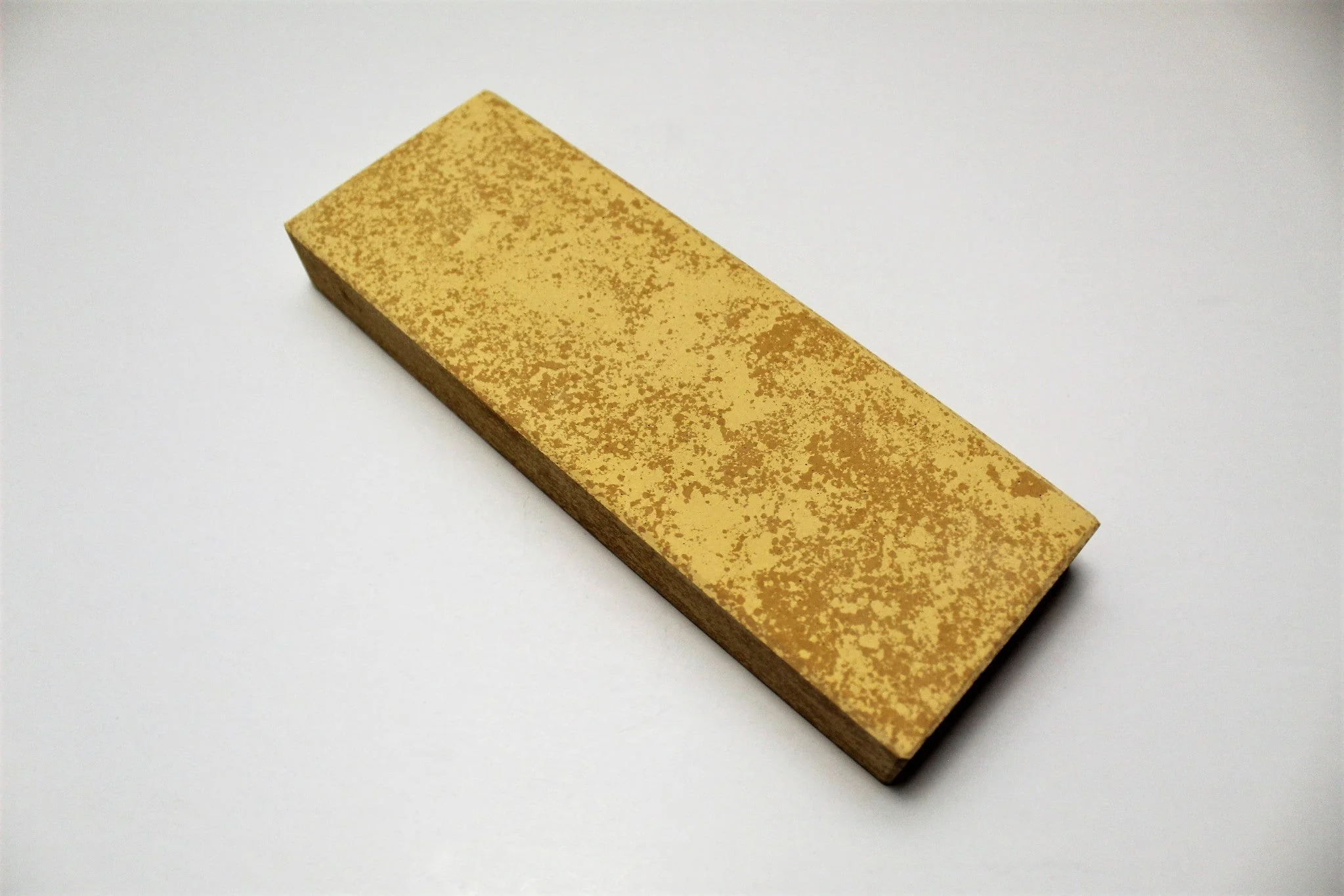 Sakai Takayuki Japanese Toishi Sharpening Stone - Grit #8000 - Image 3