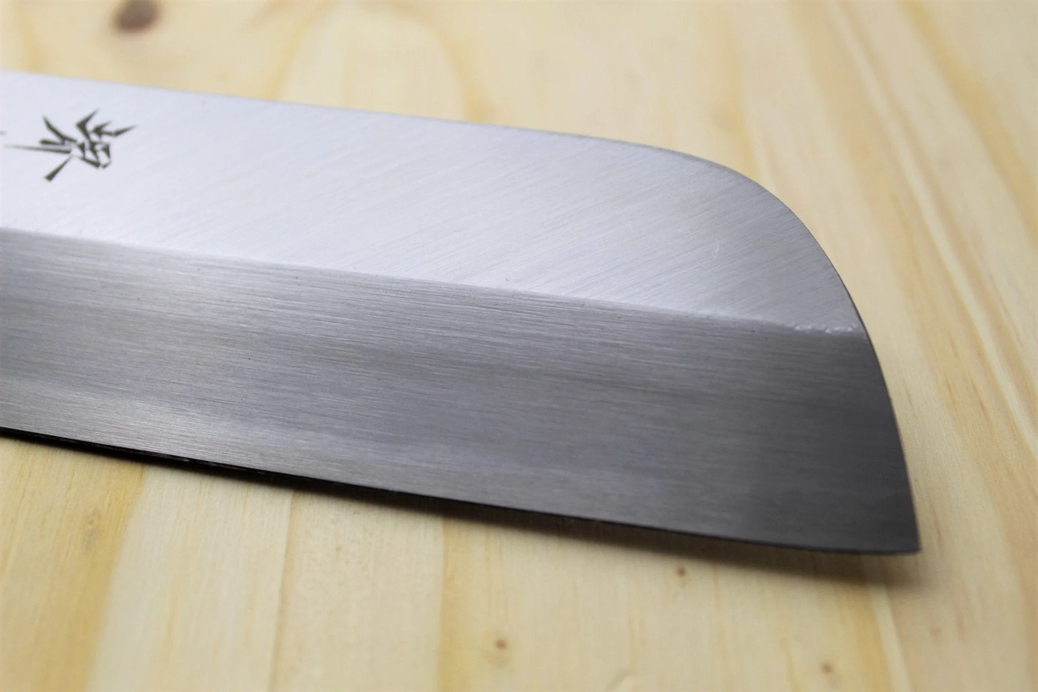 Sakai Takayuki Kamagata Usuba Knife with Buffalo Horn Handle White Steel 180mm (7.1") /210mm (8.2") - Image 4