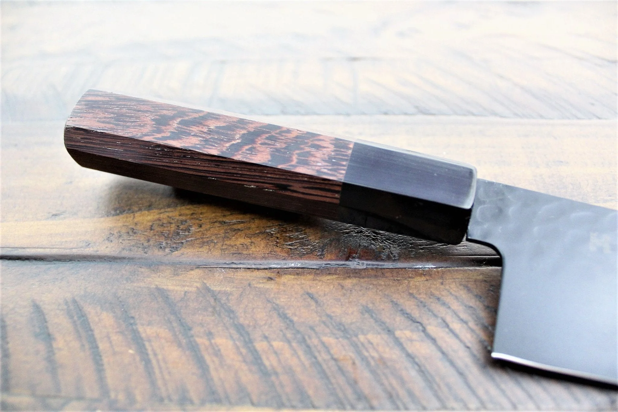 Sakai Takayuki Kurokage VG-10 with Non Stick Coating Santoku Knife 170mm (6.7") with Wenge Handle - Image 2