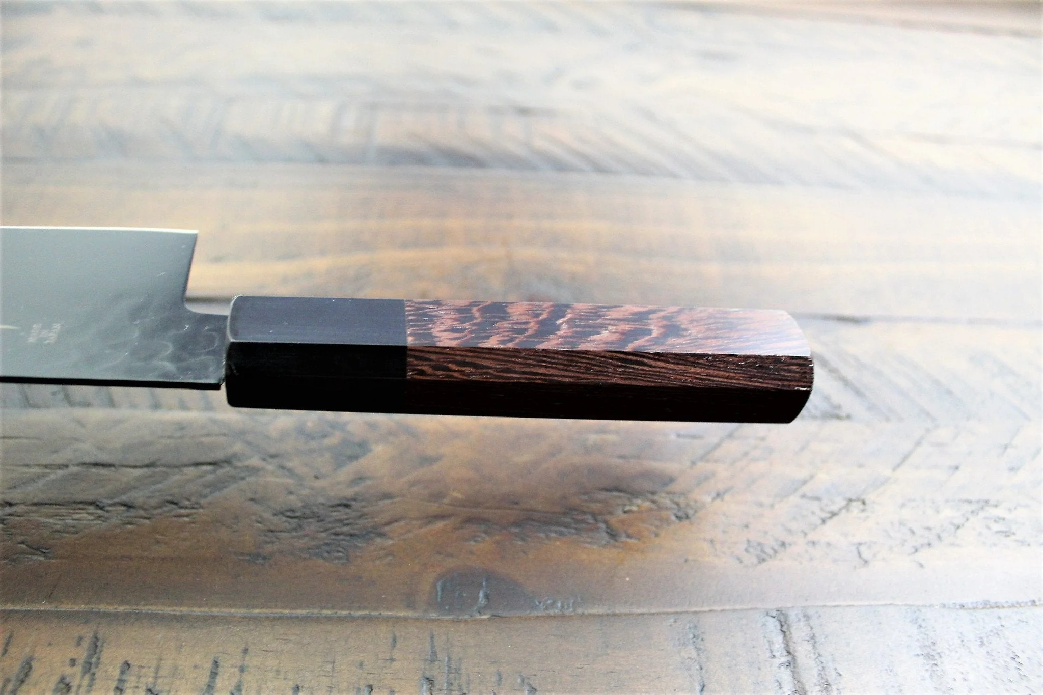 Sakai Takayuki Kurokage VG-10 with Non Stick Coating Santoku Knife 170mm (6.7") with Wenge Handle - Image 7