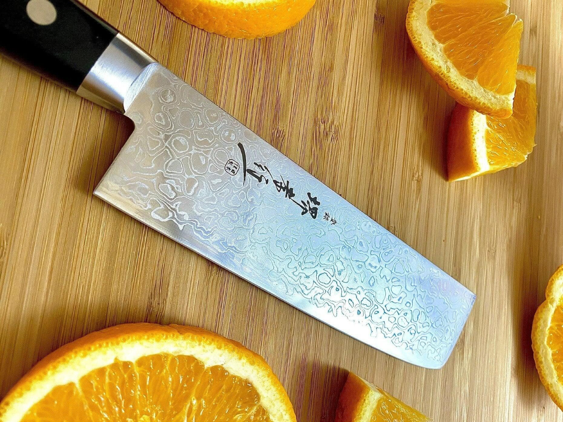 Sakai Takayuki 45 Layer Damascus Nakiri Knife 160mm (6.3") Mirror Finish - Image 3