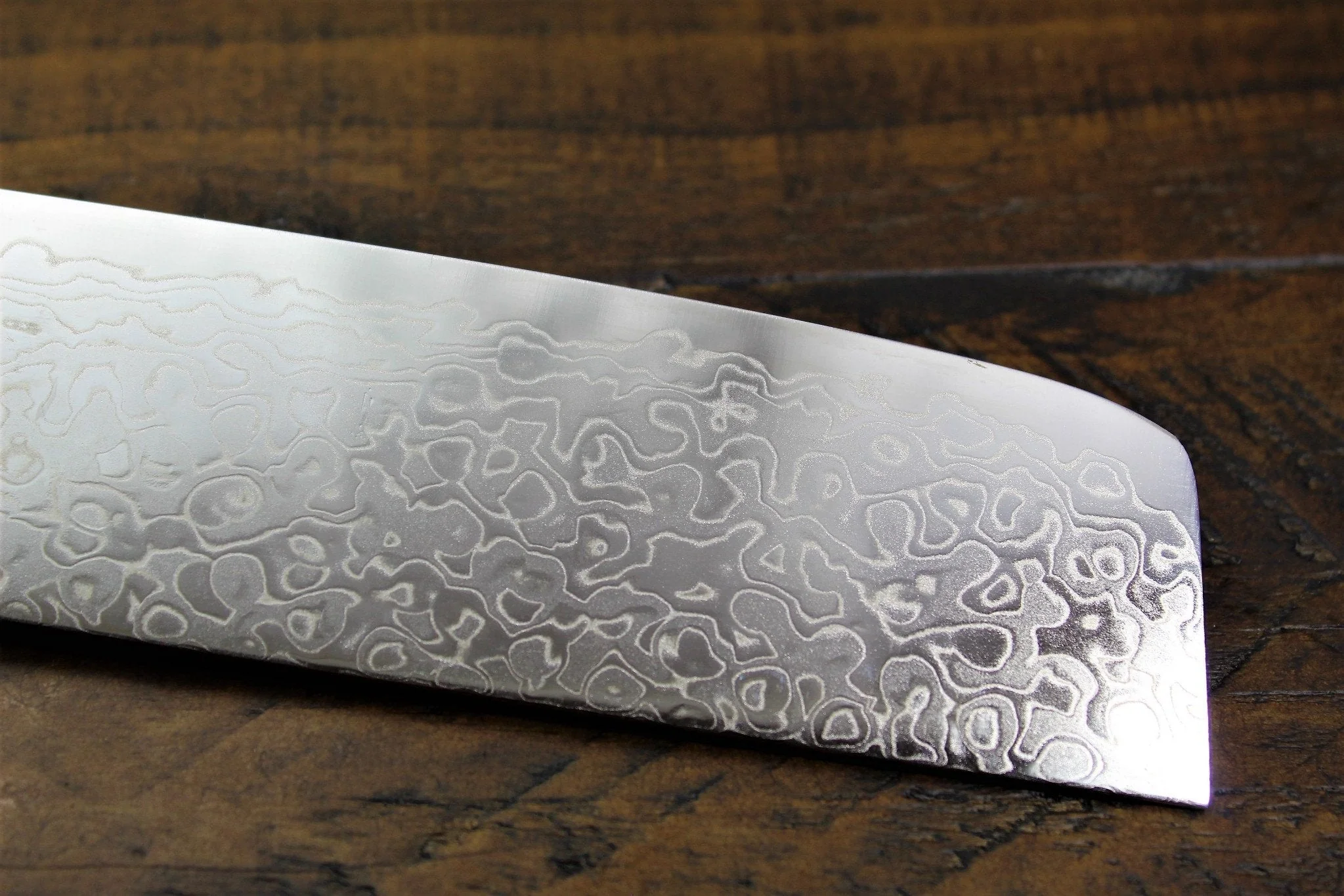 Sakai Takayuki 45 Layer Damascus Nakiri Knife 160mm (6.3") Mirror Finish - Image 7
