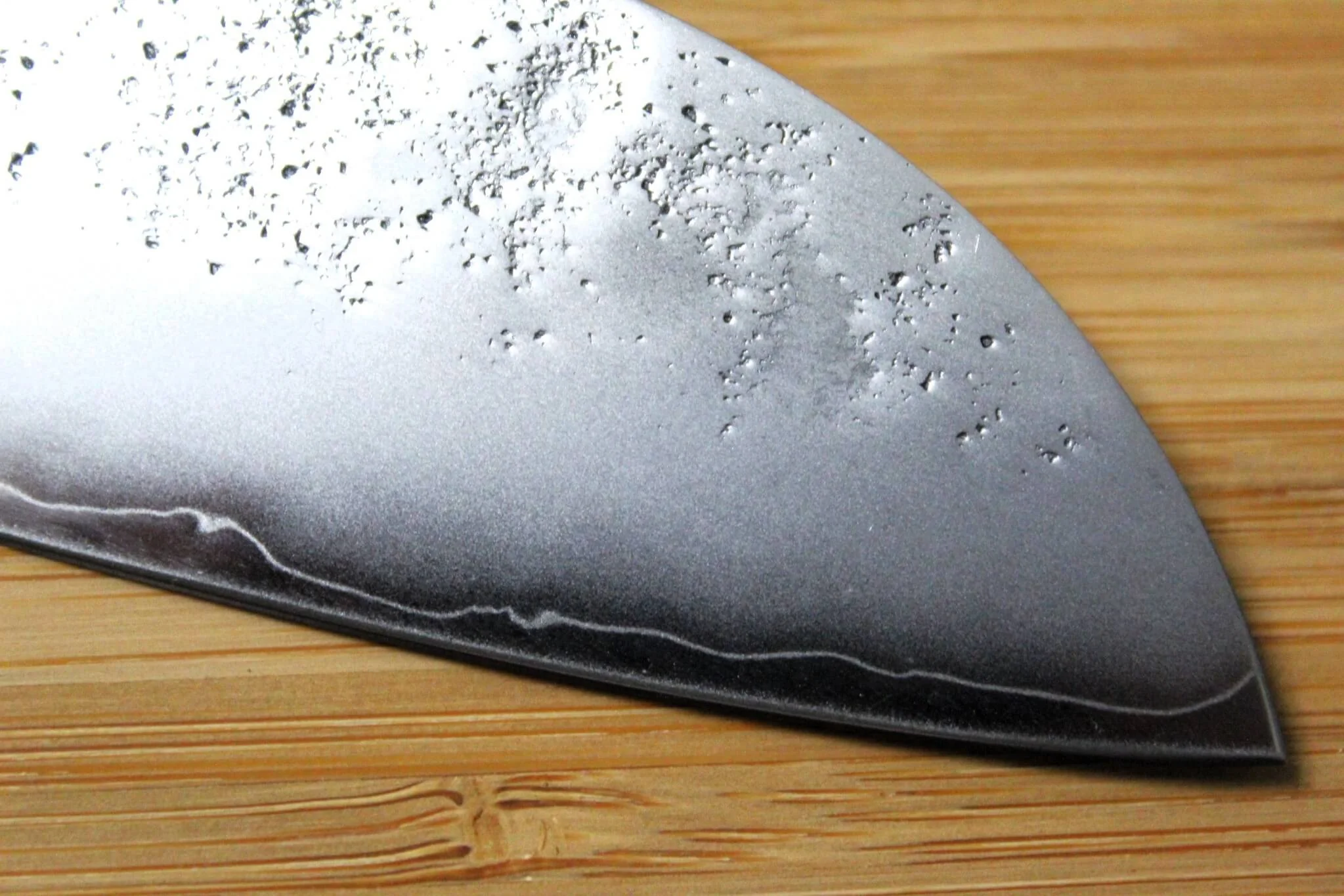 Sakai Takayuki AUS-10 Nashiji Santoku Knife 170mm (6.7") - Image 4